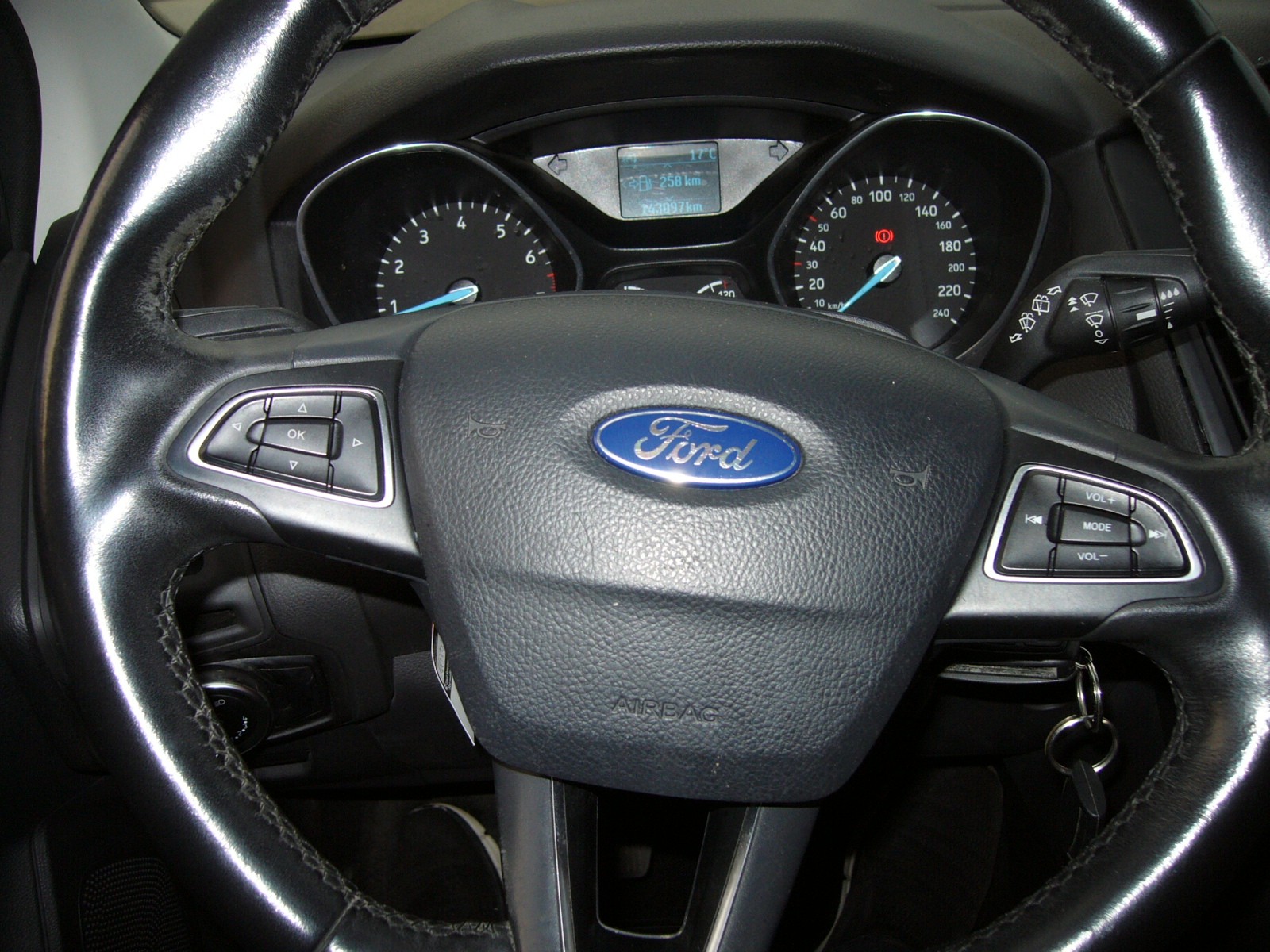 FORD Focus 1.0 SCTi Trend-image-6