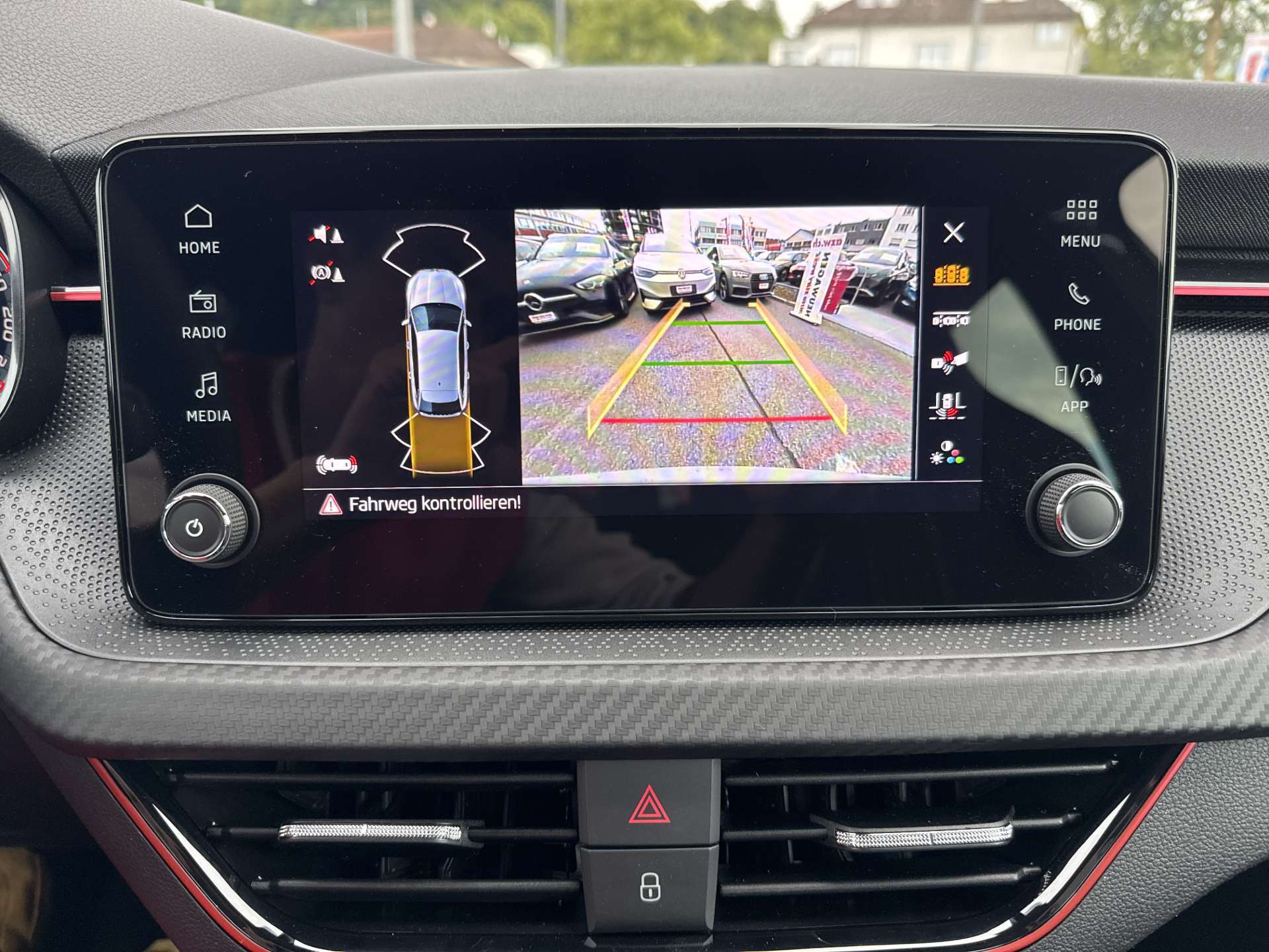 SKODA Scala 1.5 TSi Monte Carlo DSG-Automat-image-9