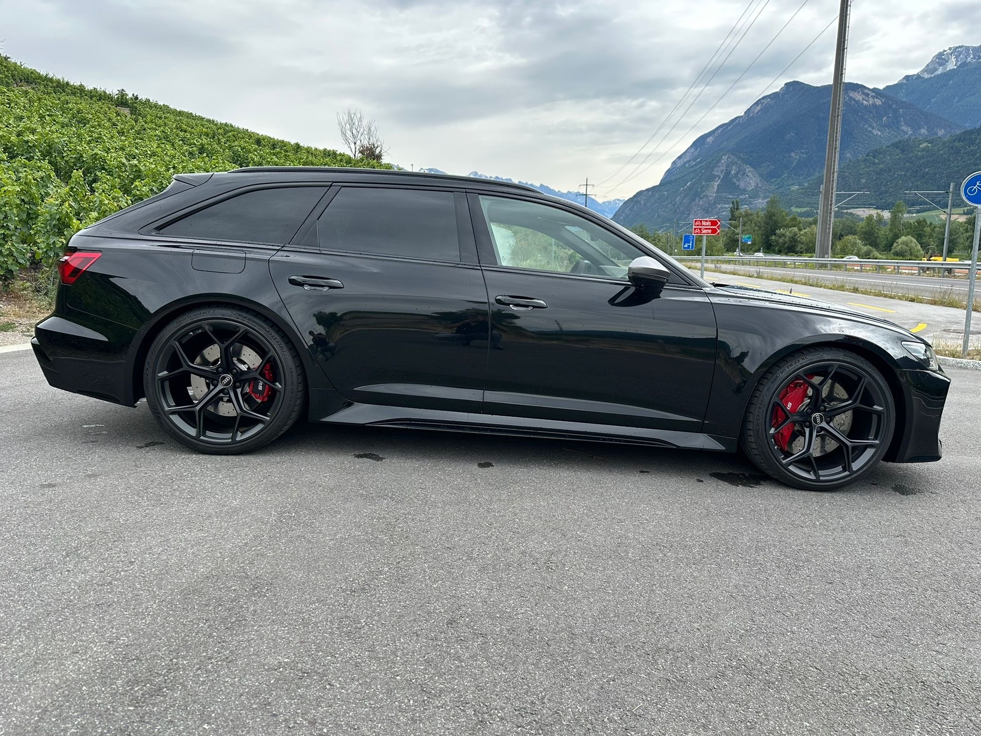 AUDI RS6 Avant 4.0 TFSI V8 Performance quattro-image-14