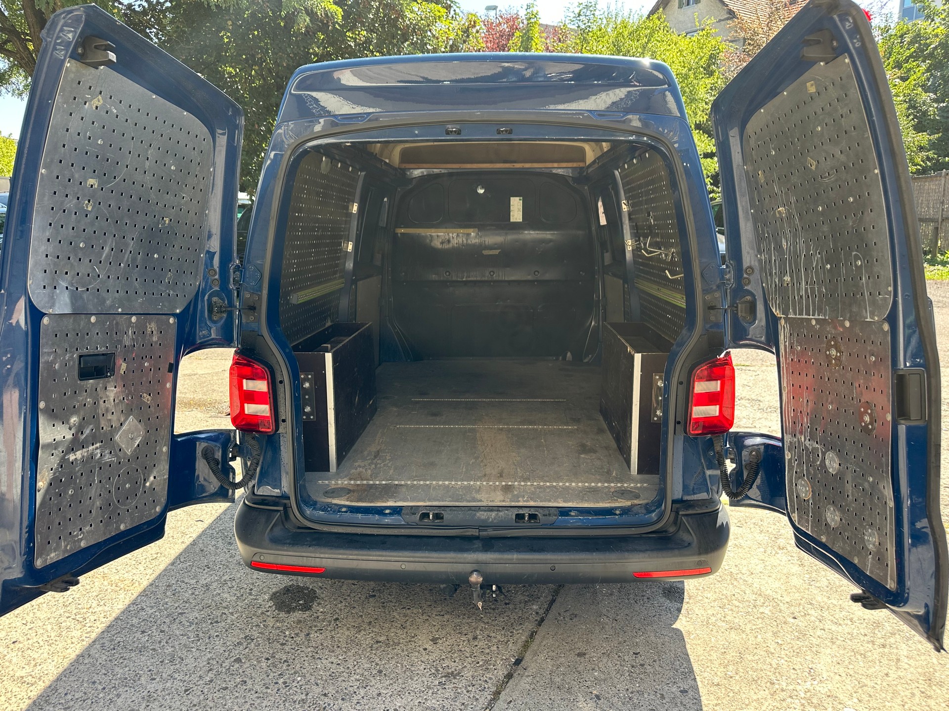 VW T6 2.0 TDI DSG-image-9