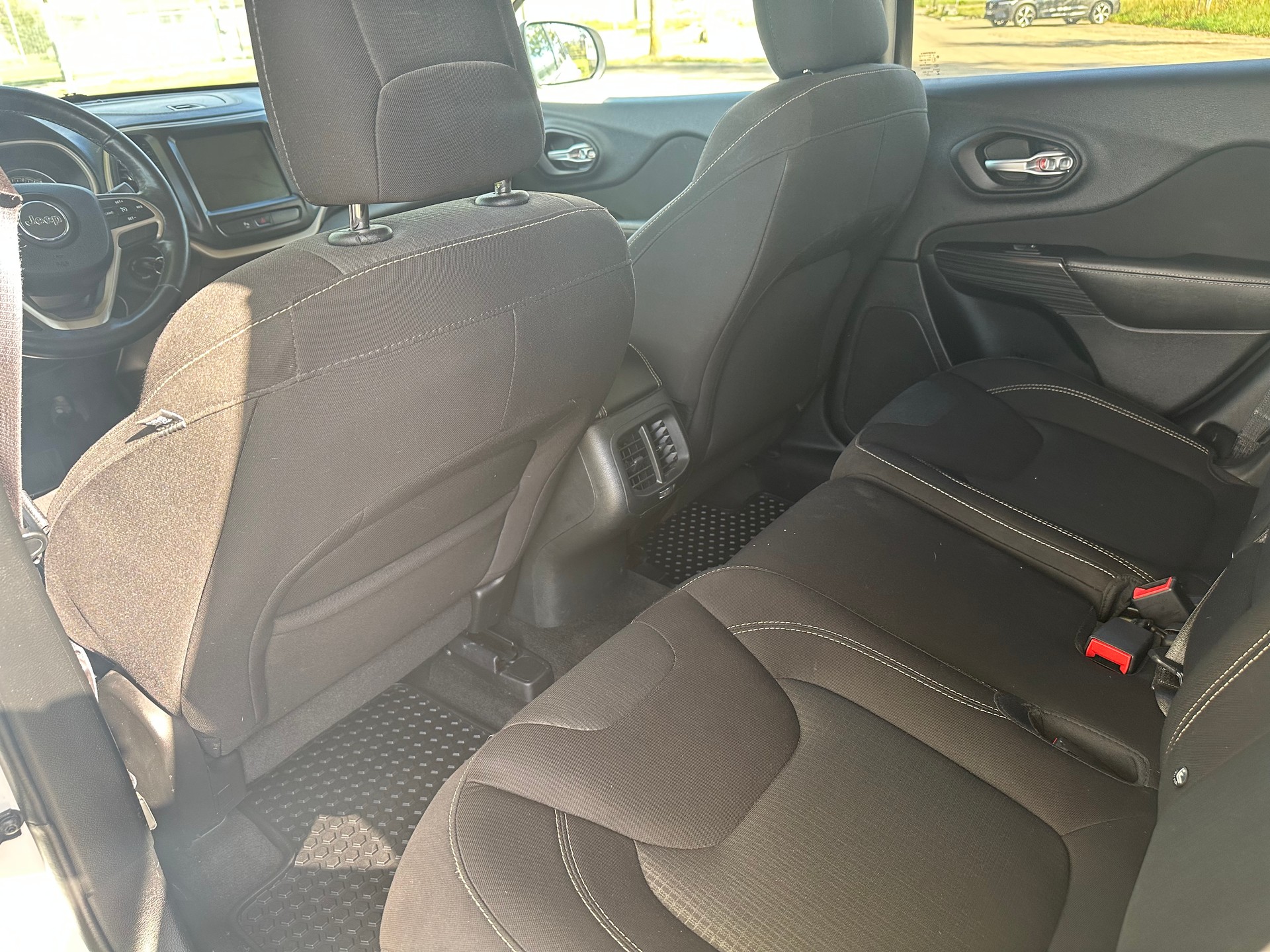 JEEP Cherokee 2.2TD Night Eagle AWD 9ATX AD-image-7