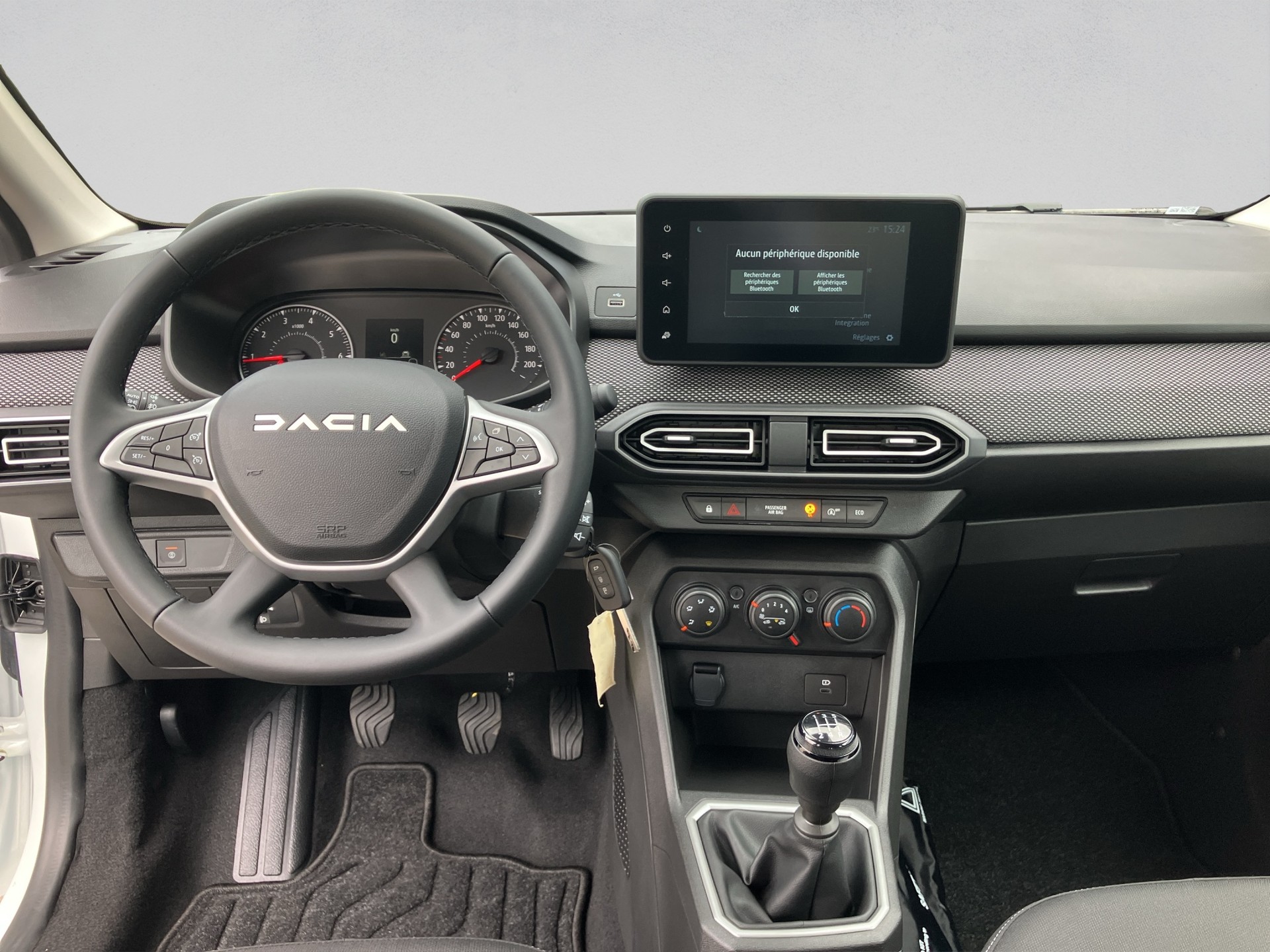 DACIA Sandero TCe 100 Expression-image-11