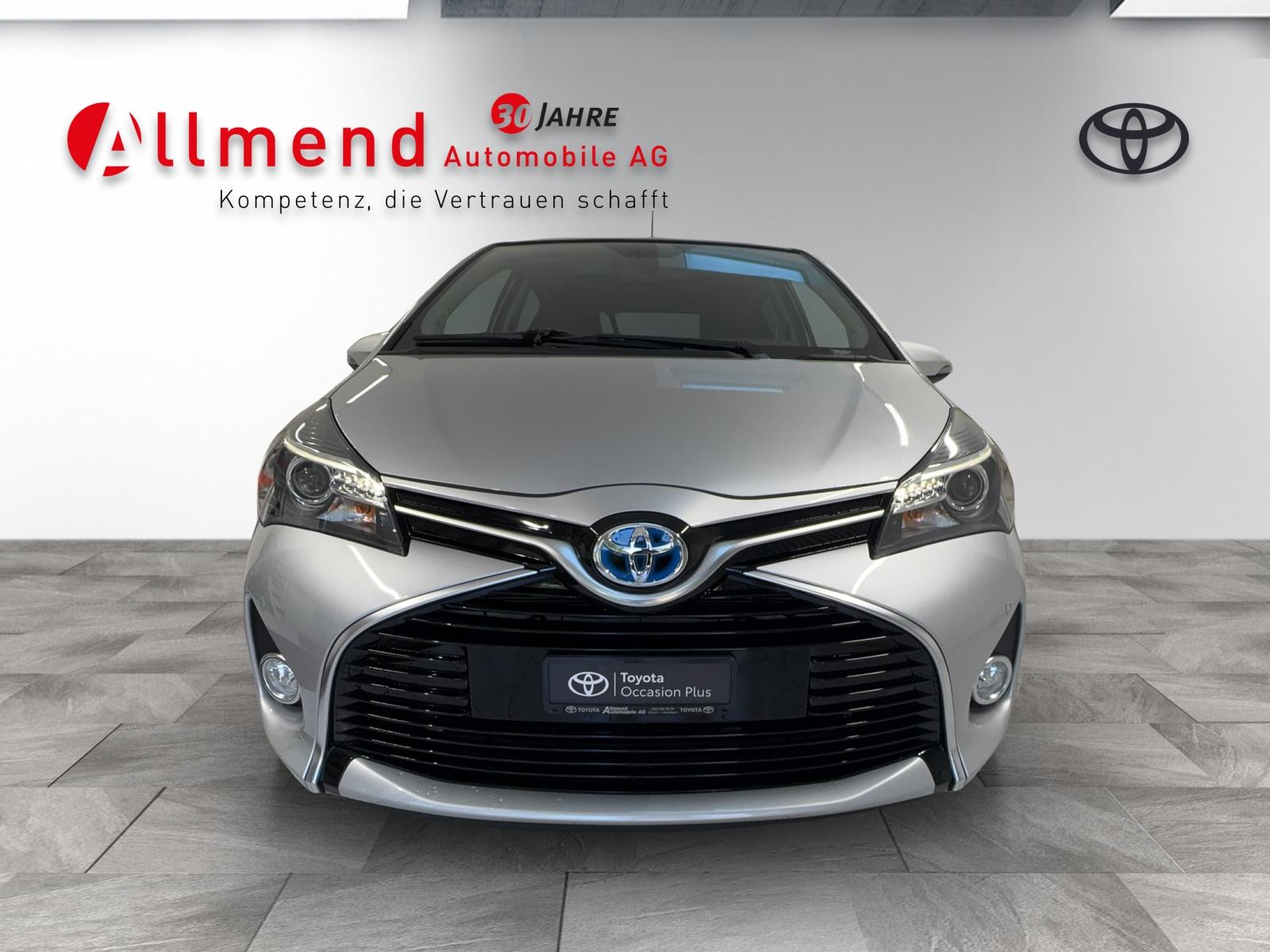 TOYOTA Yaris 1.5 VVT-i HSD Sol Premium-showroom-element-2