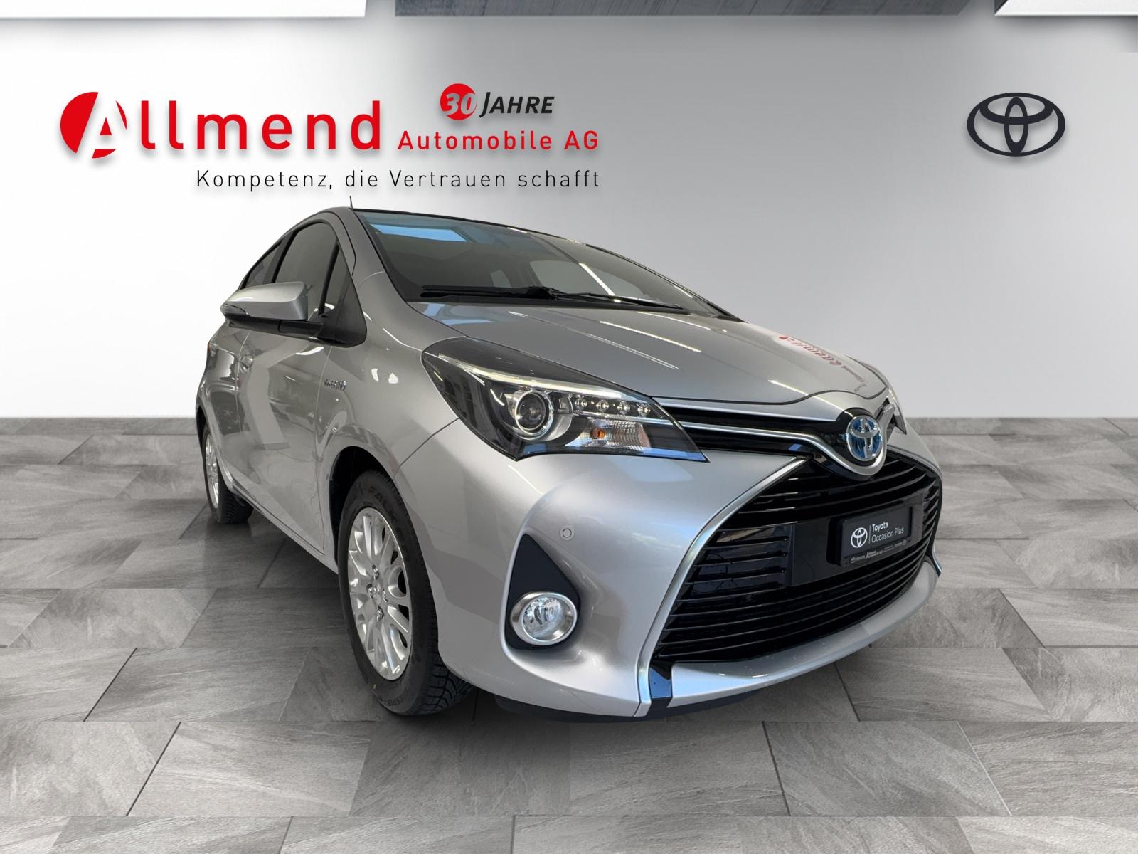 TOYOTA Yaris 1.5 VVT-i HSD Sol Premium