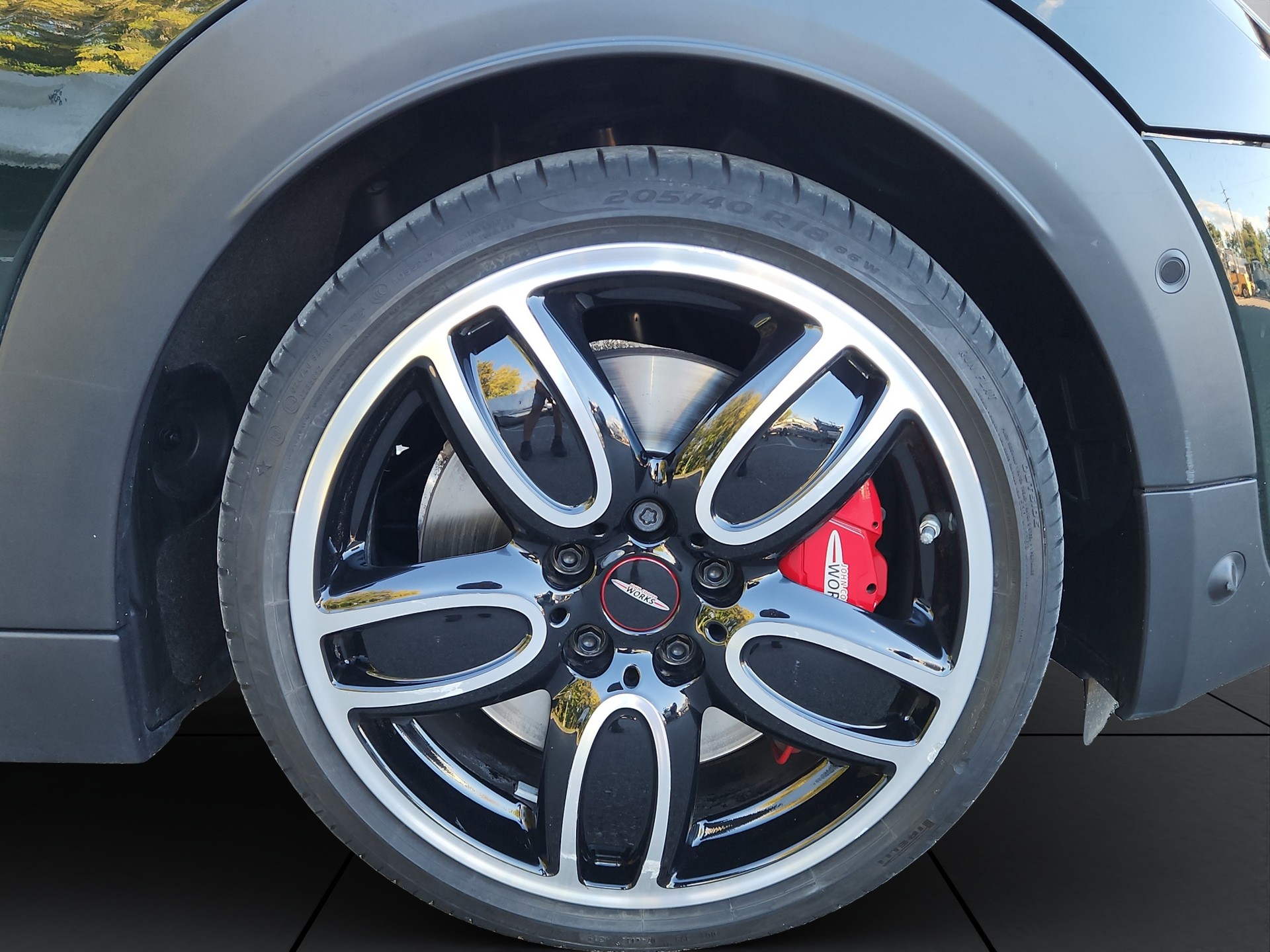 MINI Cooper John Cooper Works Cabriolet Steptronic-image-19