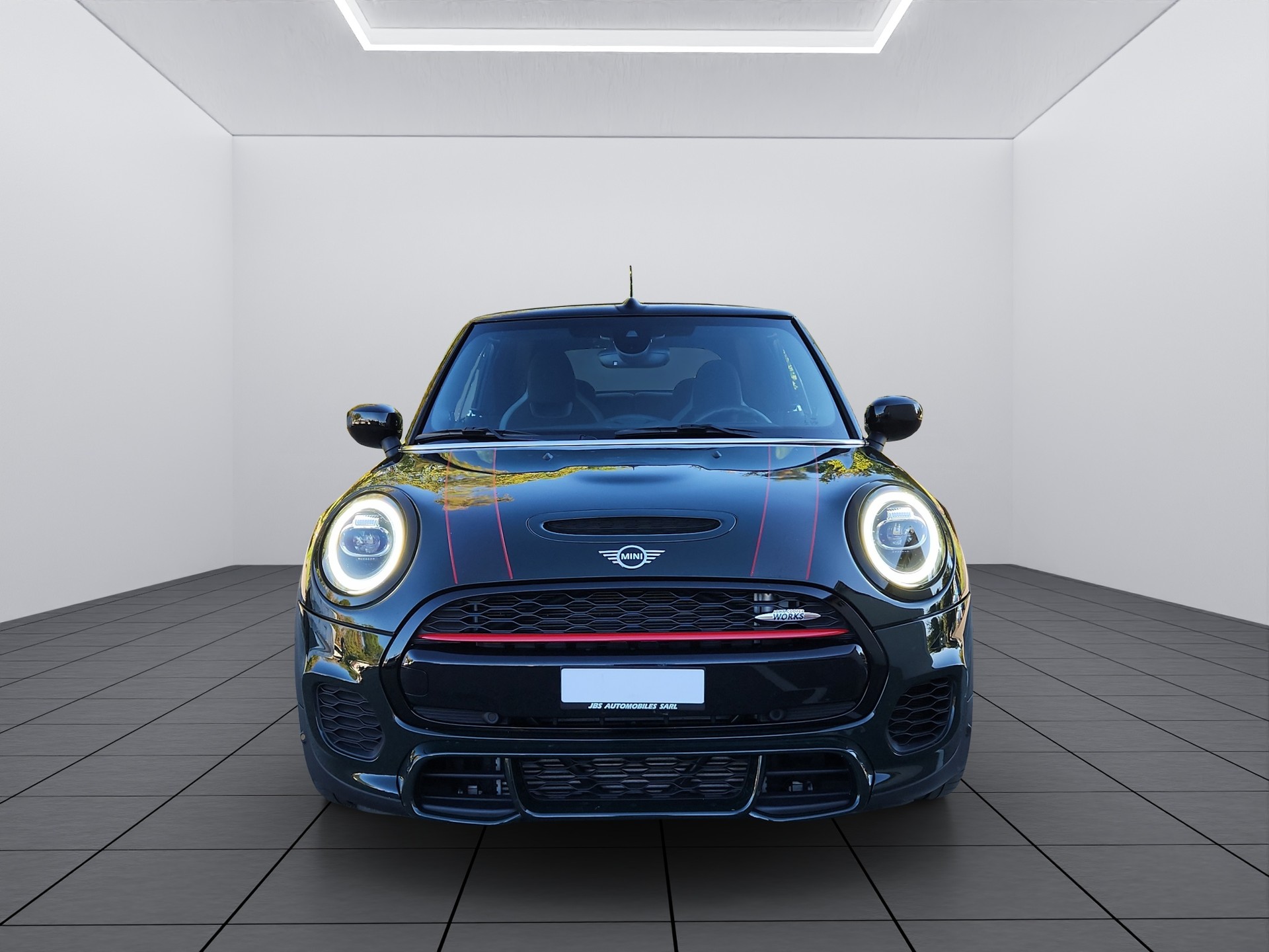 MINI Cooper John Cooper Works Cabriolet Steptronic-image-2