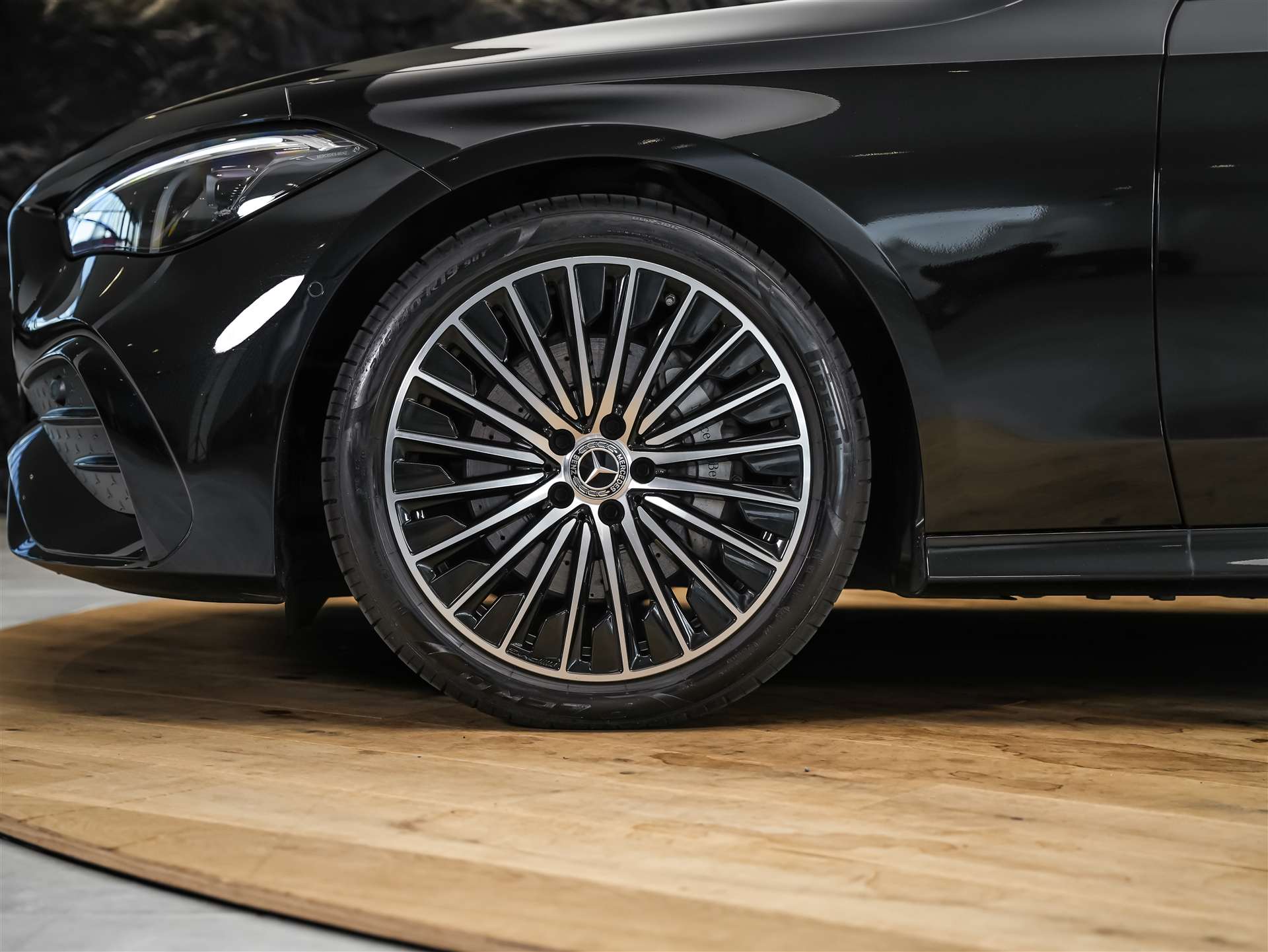 MERCEDES-BENZ CLE 200 Coupé AMG Line 9G-Tronic Werksgarantie*Digital Light*Burmester*360° Kamera*-image-14