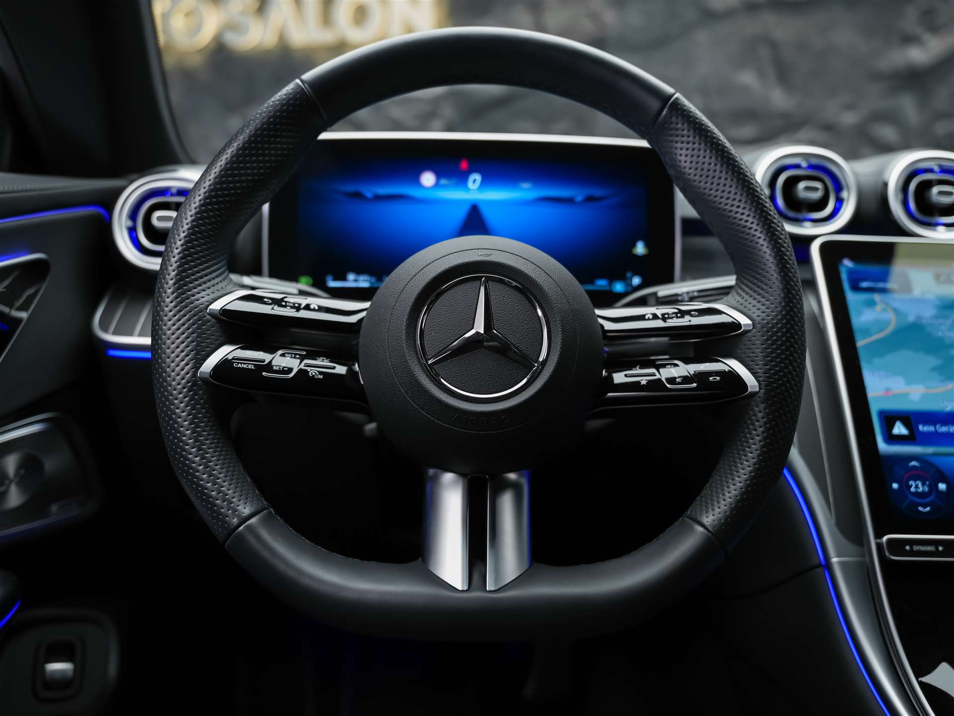 MERCEDES-BENZ CLE 200 Coupé AMG Line 9G-Tronic Werksgarantie*Digital Light*Burmester*360° Kamera*-image-23