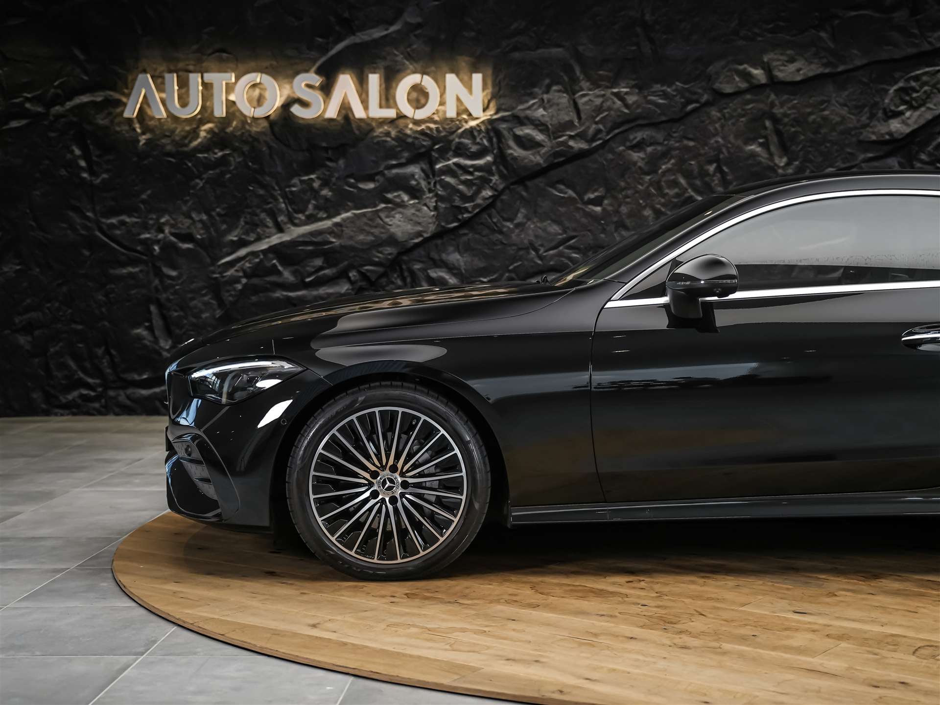MERCEDES-BENZ CLE 200 Coupé AMG Line 9G-Tronic Werksgarantie*Digital Light*Burmester*360° Kamera*-image-13