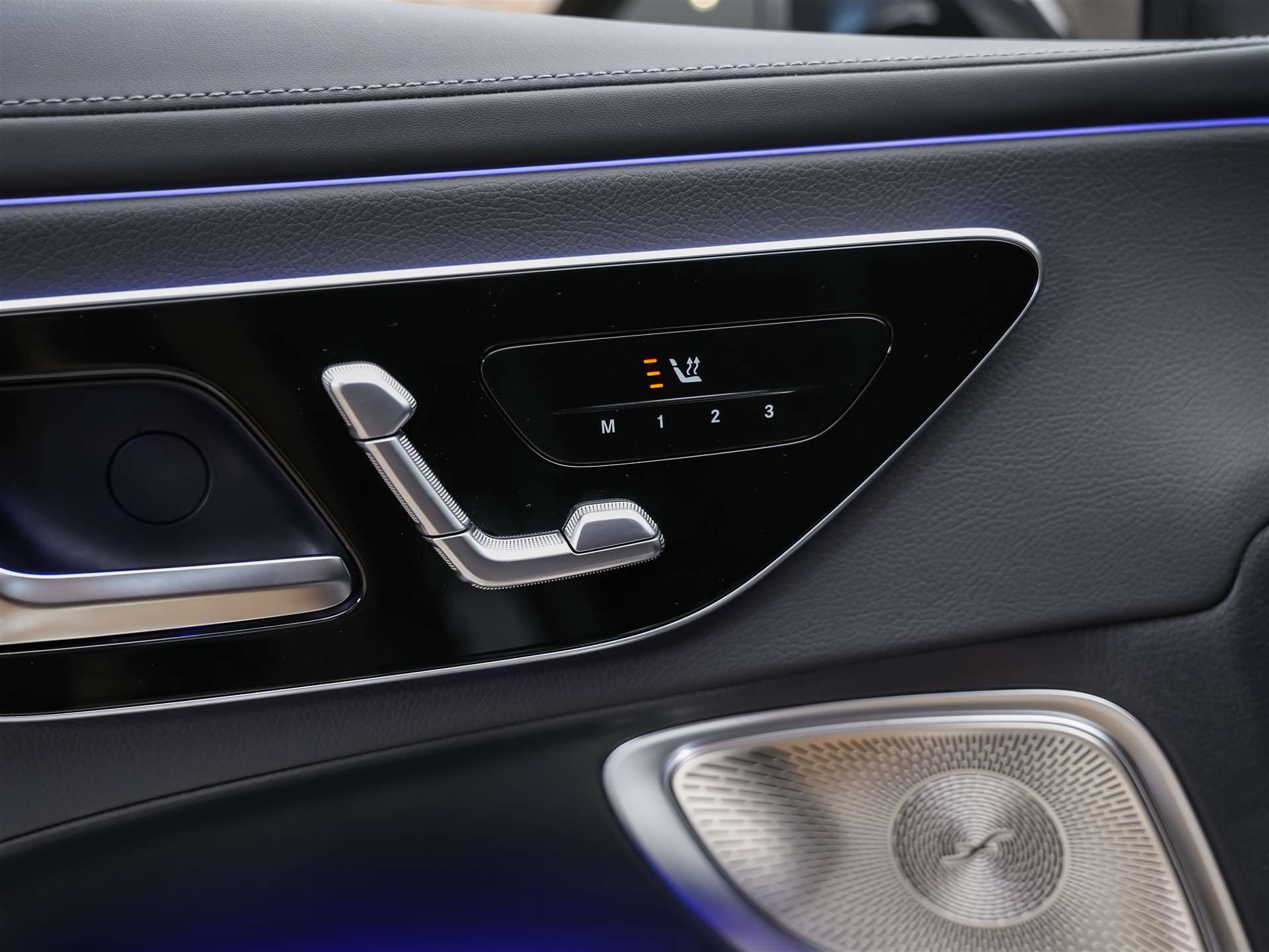 MERCEDES-BENZ CLE 200 Coupé AMG Line 9G-Tronic Werksgarantie*Digital Light*Burmester*360° Kamera*-image-20