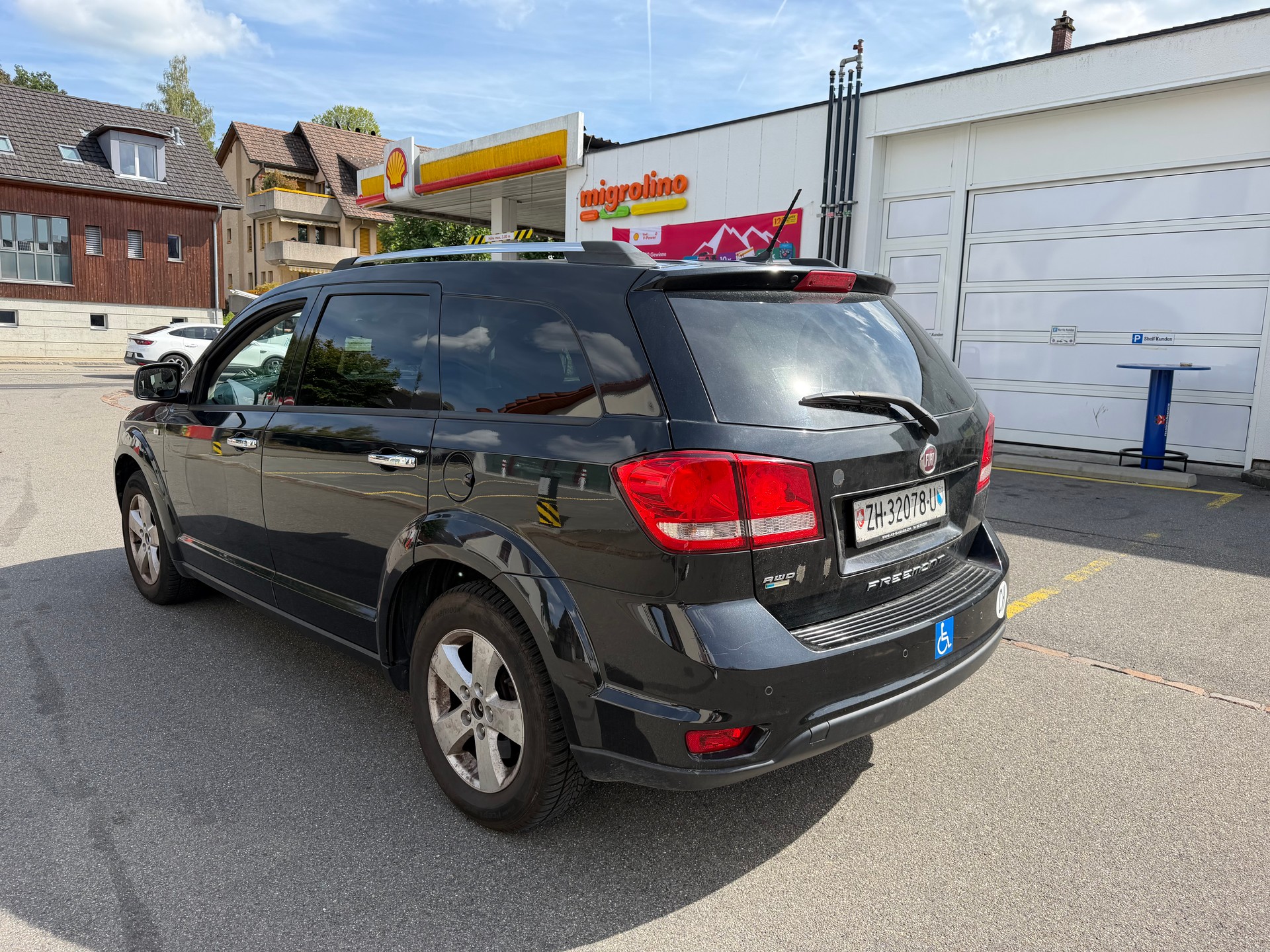 FIAT Freemont 2.0 MJ Urban AWD Automat-image-5
