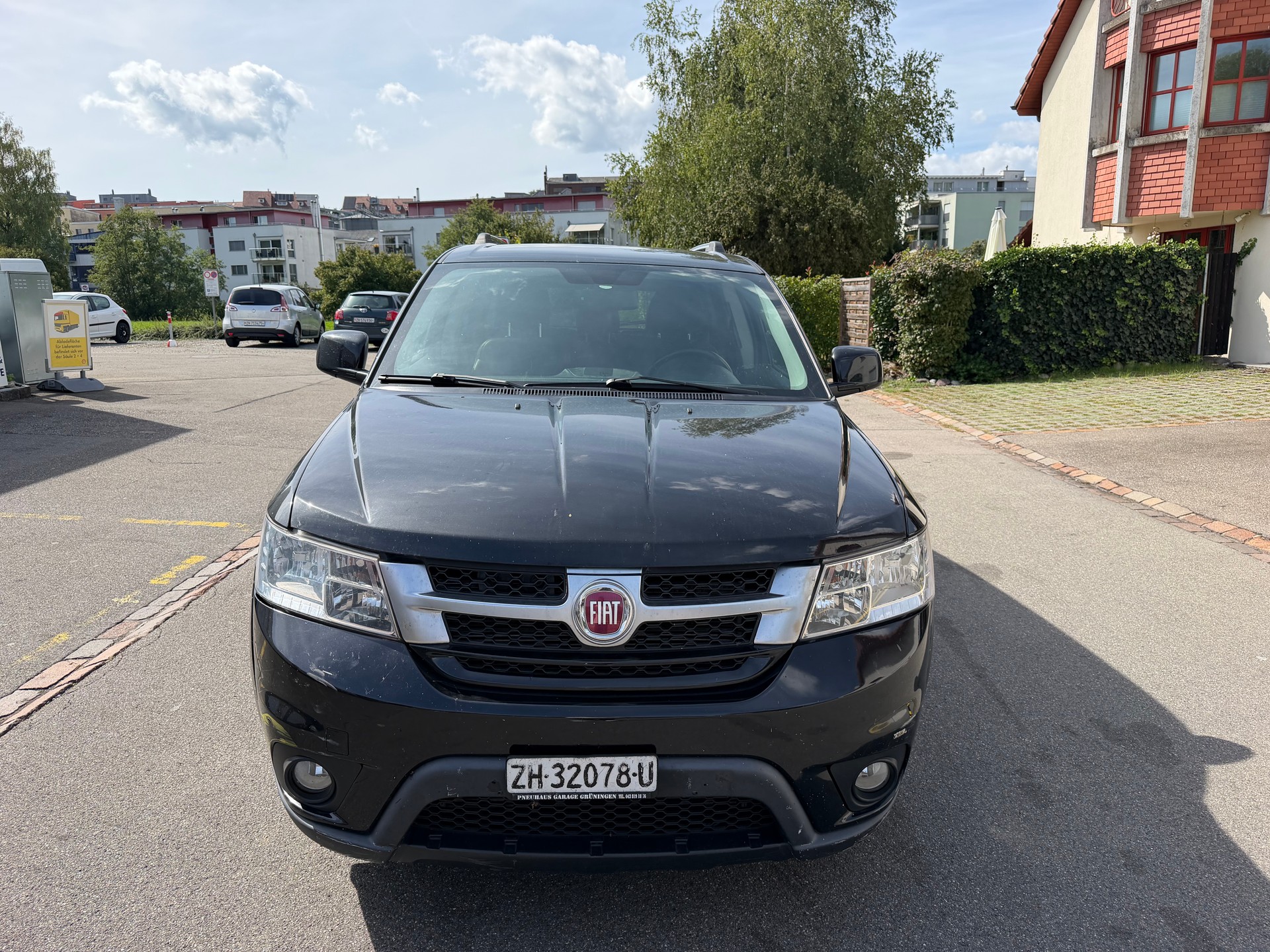 FIAT Freemont 2.0 MJ Urban AWD Automat-image-1