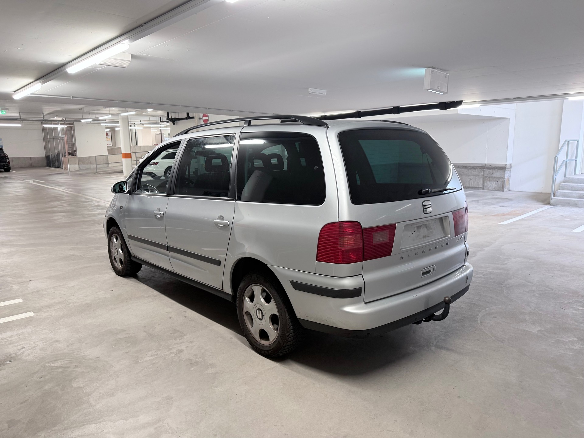 SEAT Alhambra 1.9 TDI **7 Platz** 4x4**-image-6