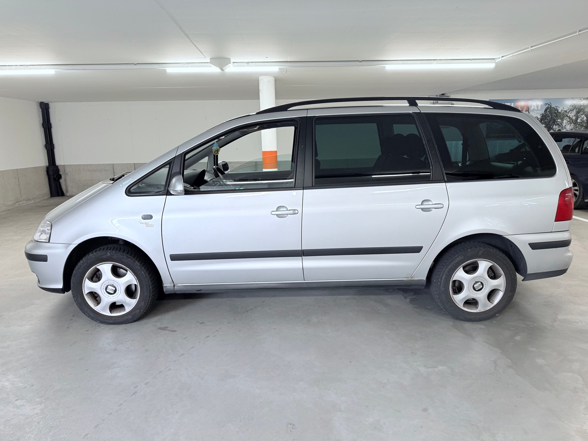SEAT Alhambra 1.9 TDI **7 Platz** 4x4**-image-5