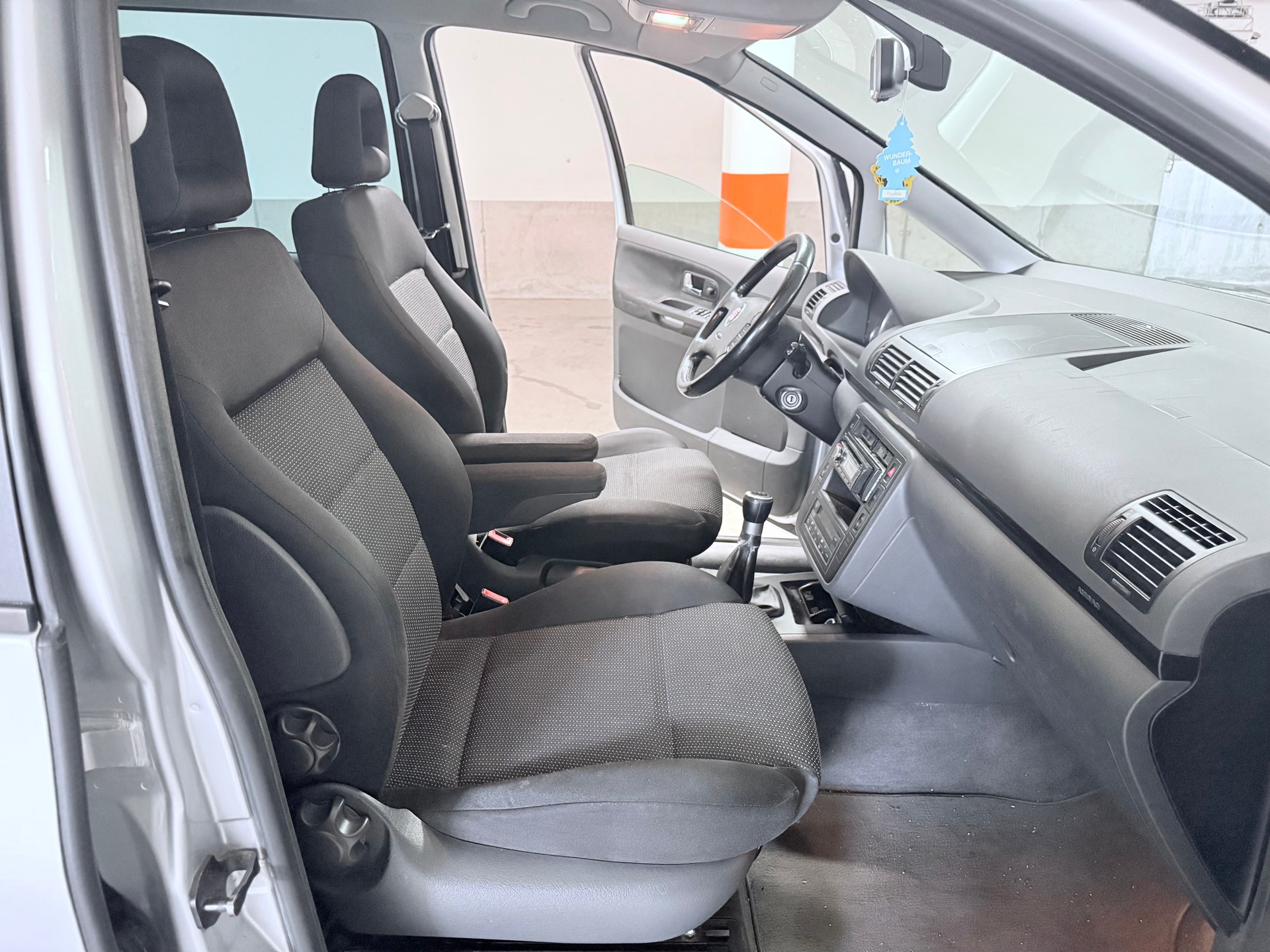 SEAT Alhambra 1.9 TDI **7 Platz** 4x4**-image-12