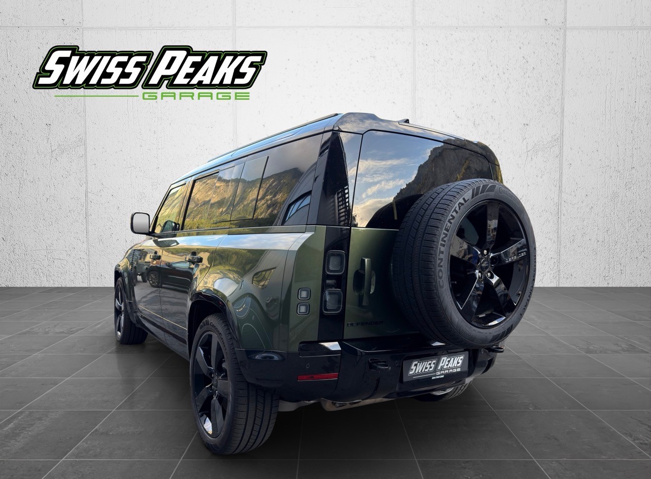 LAND ROVER Defender 110 3.0 D I6 350 X-Dynamic HSE AWD AT8-image-4