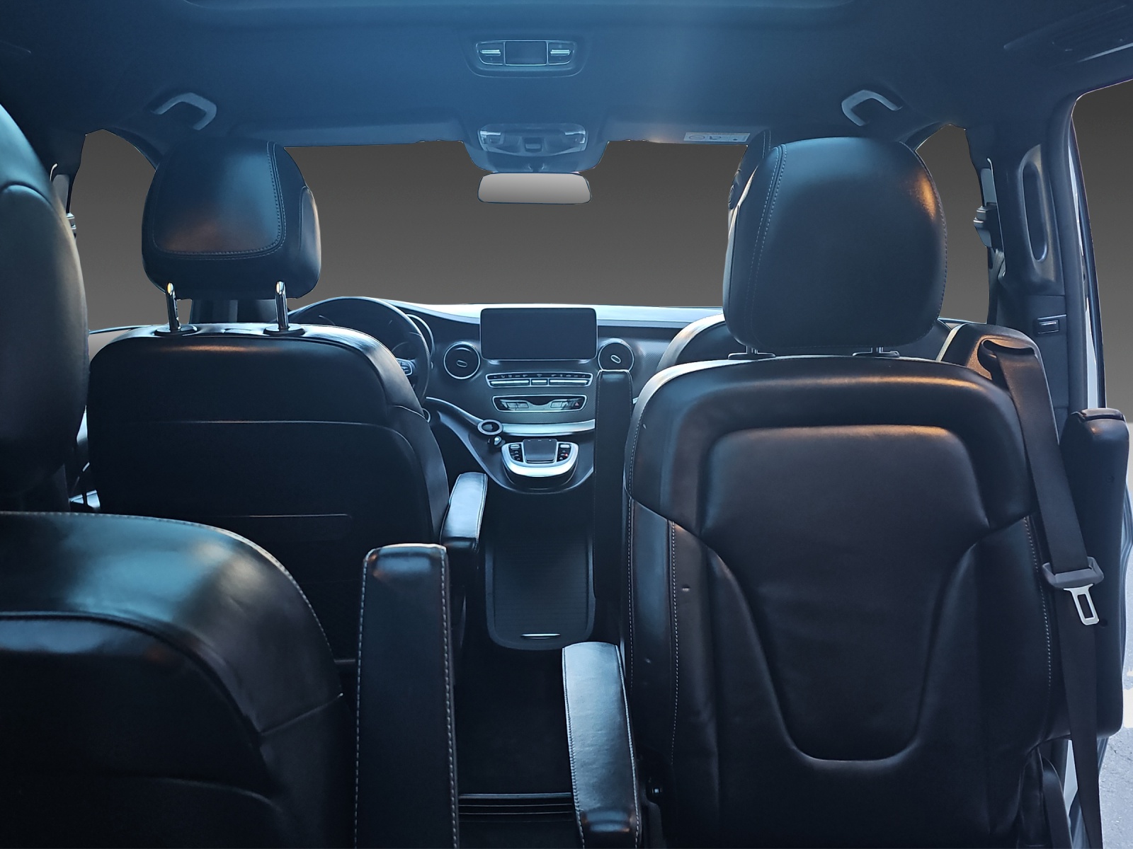 MERCEDES-BENZ V 300 d lang AMG-Line 4Matic 9G-Tronic-image-12