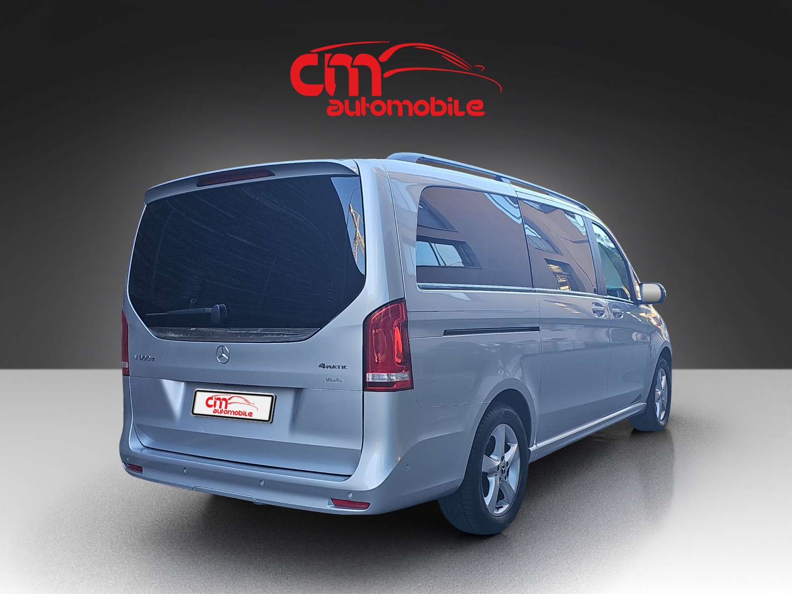 MERCEDES-BENZ V 300 d lang AMG-Line 4Matic 9G-Tronic-image-2