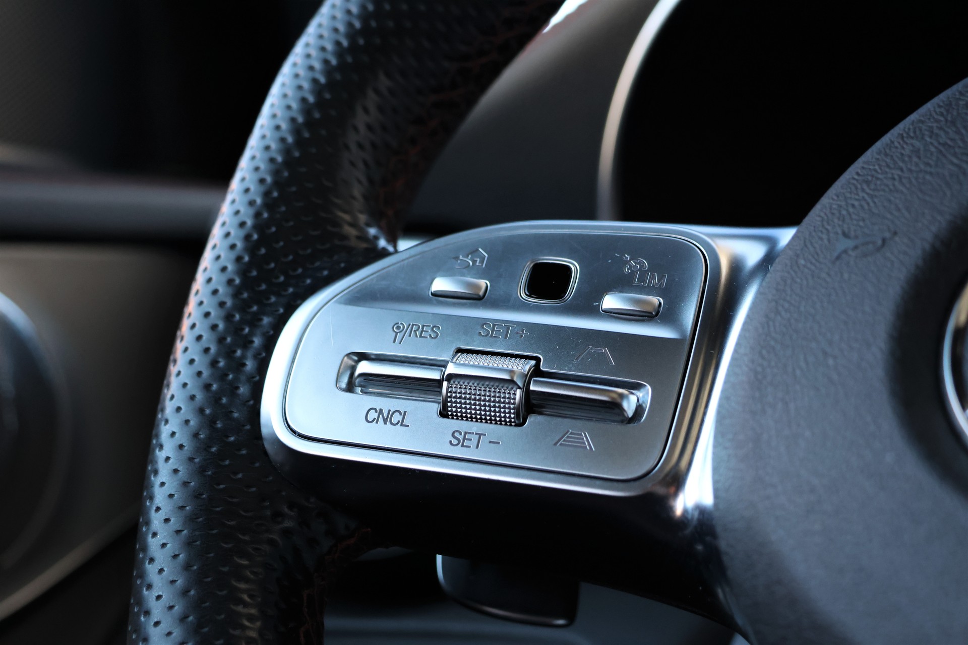 MERCEDES-BENZ GLC Coupé 43 AMG 4Matic 9G-Tronic (CH) + AHK 2.46T-image-19