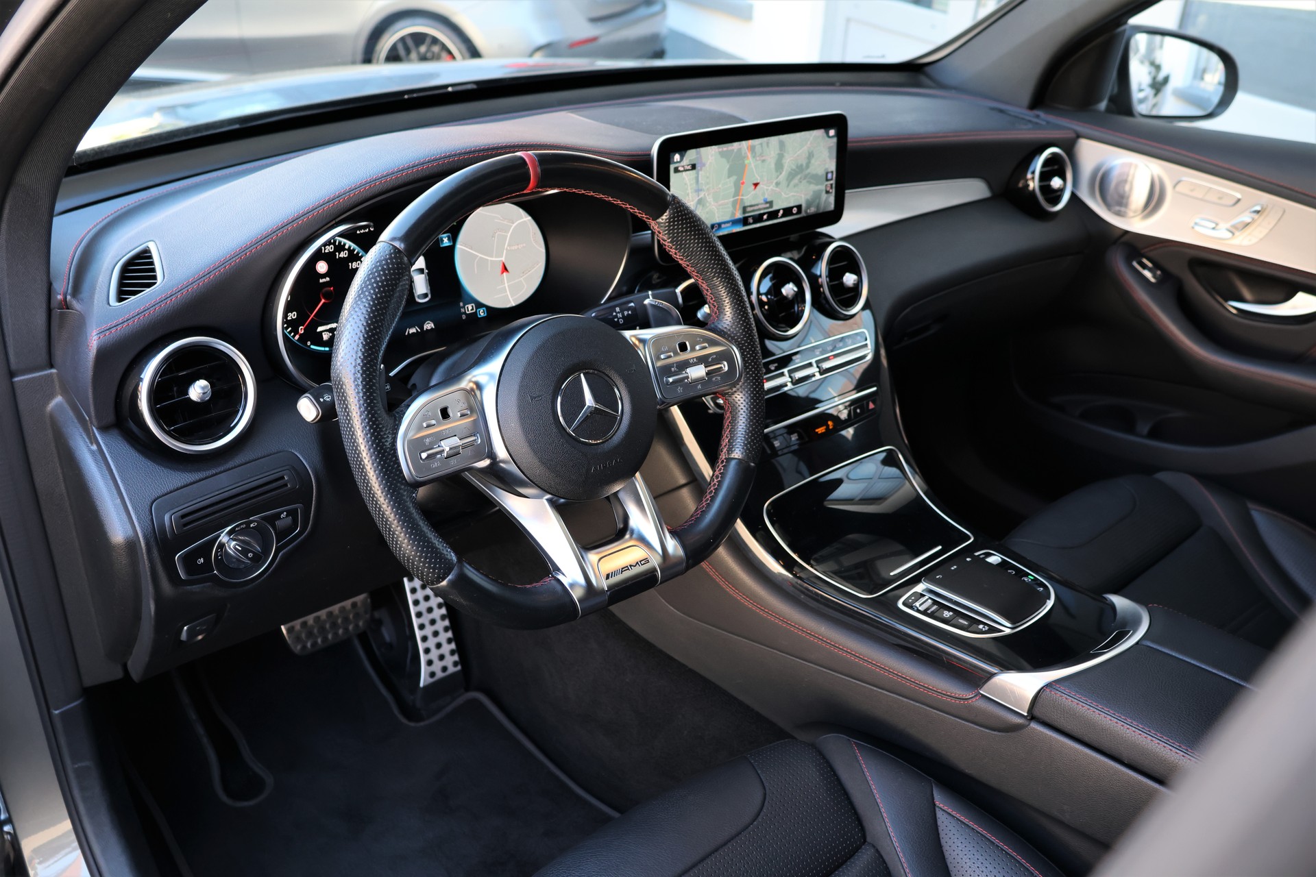 MERCEDES-BENZ GLC Coupé 43 AMG 4Matic 9G-Tronic (CH) + AHK 2.46T-image-11