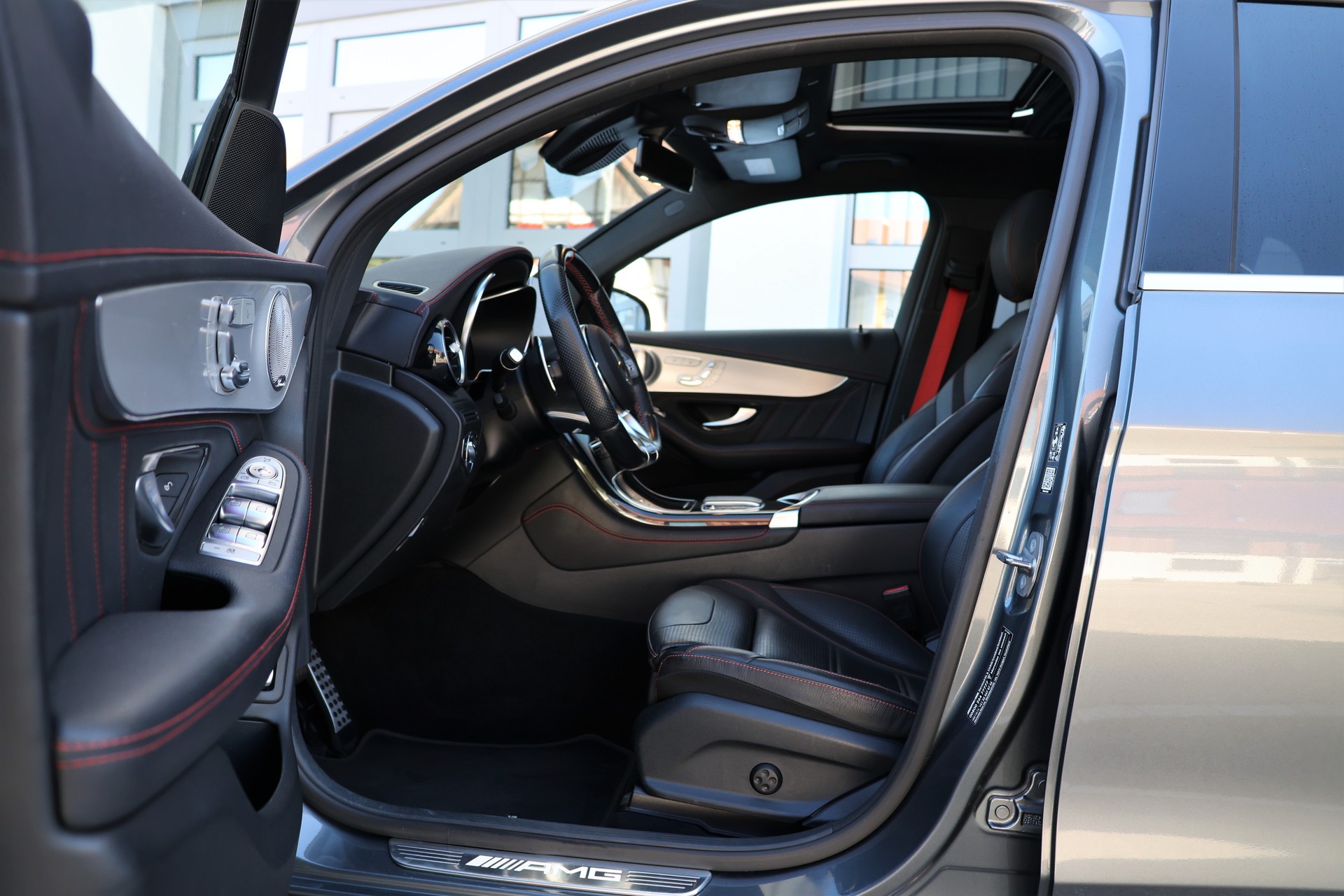 MERCEDES-BENZ GLC Coupé 43 AMG 4Matic 9G-Tronic (CH) + AHK 2.46T-image-10
