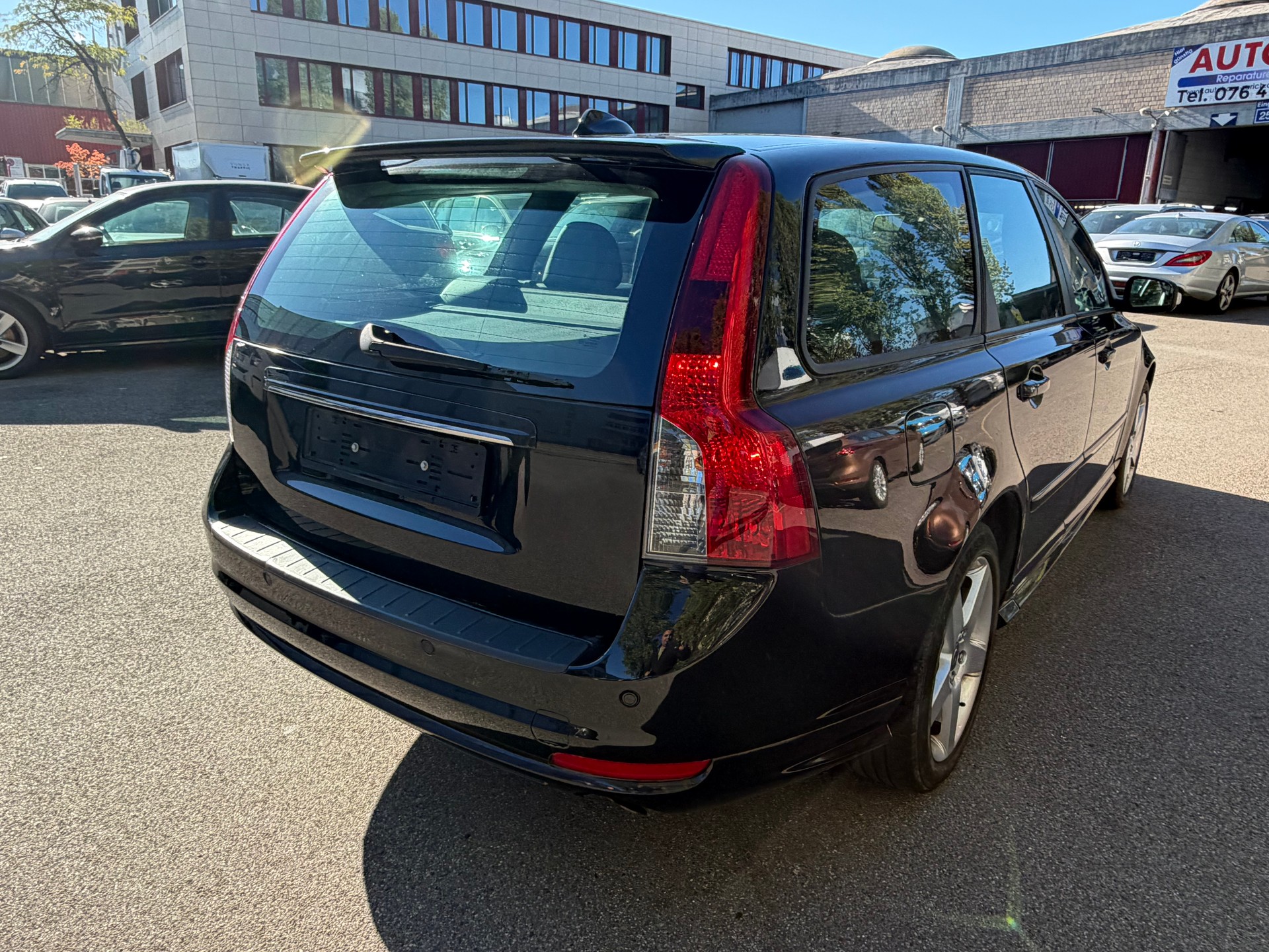 VOLVO V50 T5 Kinetic-image-7