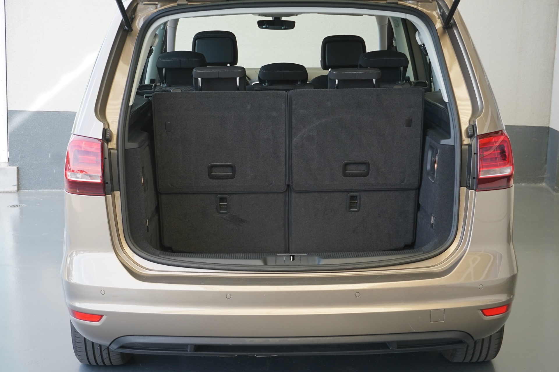 VW Sharan 2.0TDI BMT Comfort-image-12