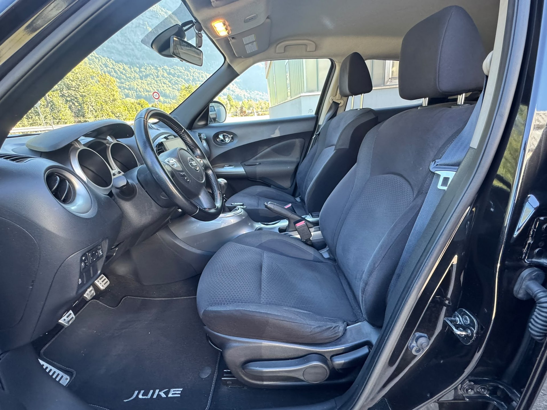 NISSAN Juke 1.6 DIG-T acenta-image-9