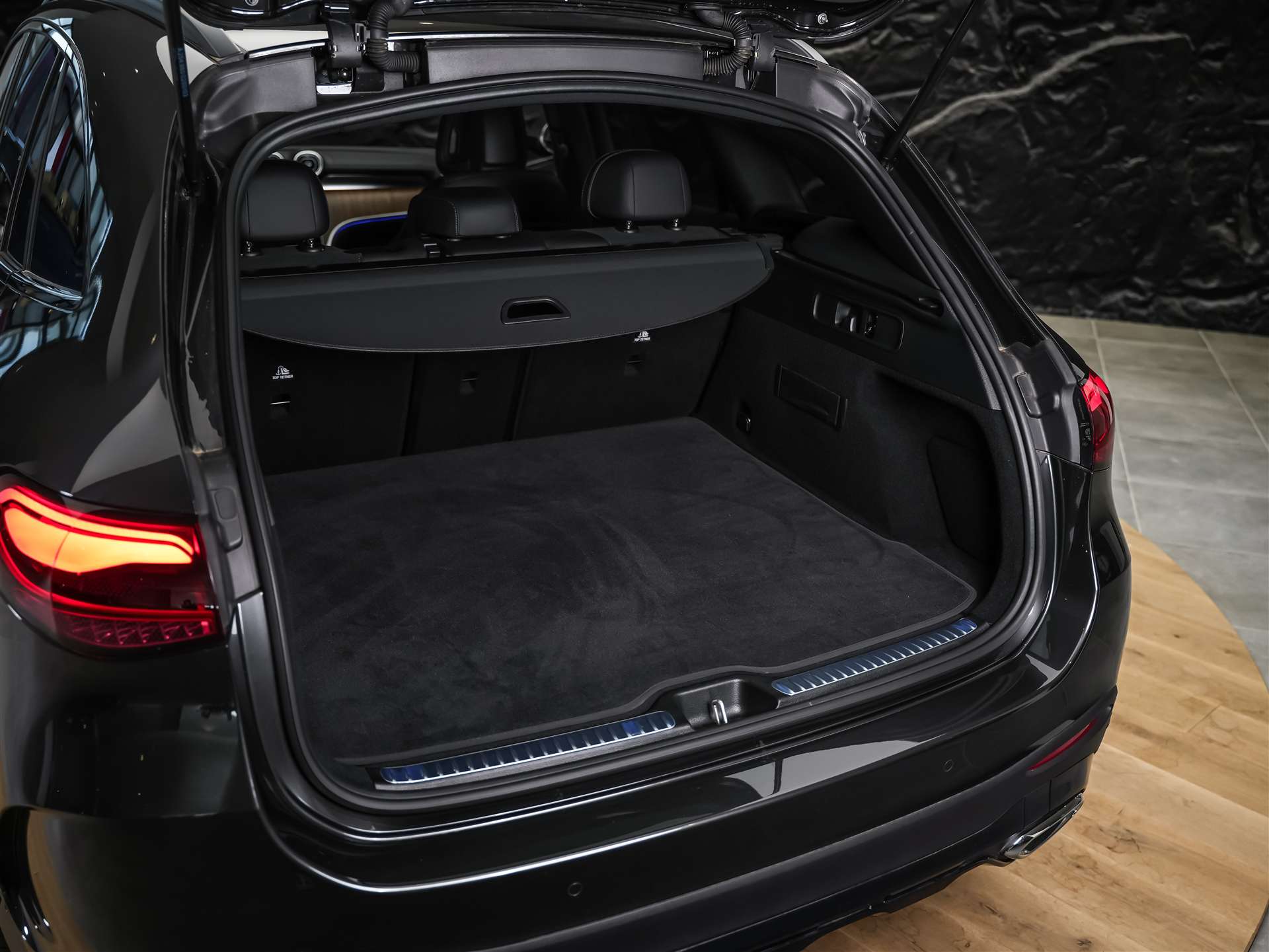 MERCEDES-BENZ GLC 200 4Matic AMG Line 9G-Tronic *Digital Light*Hinterachslenkung*Luftfahrwerk*-image-43