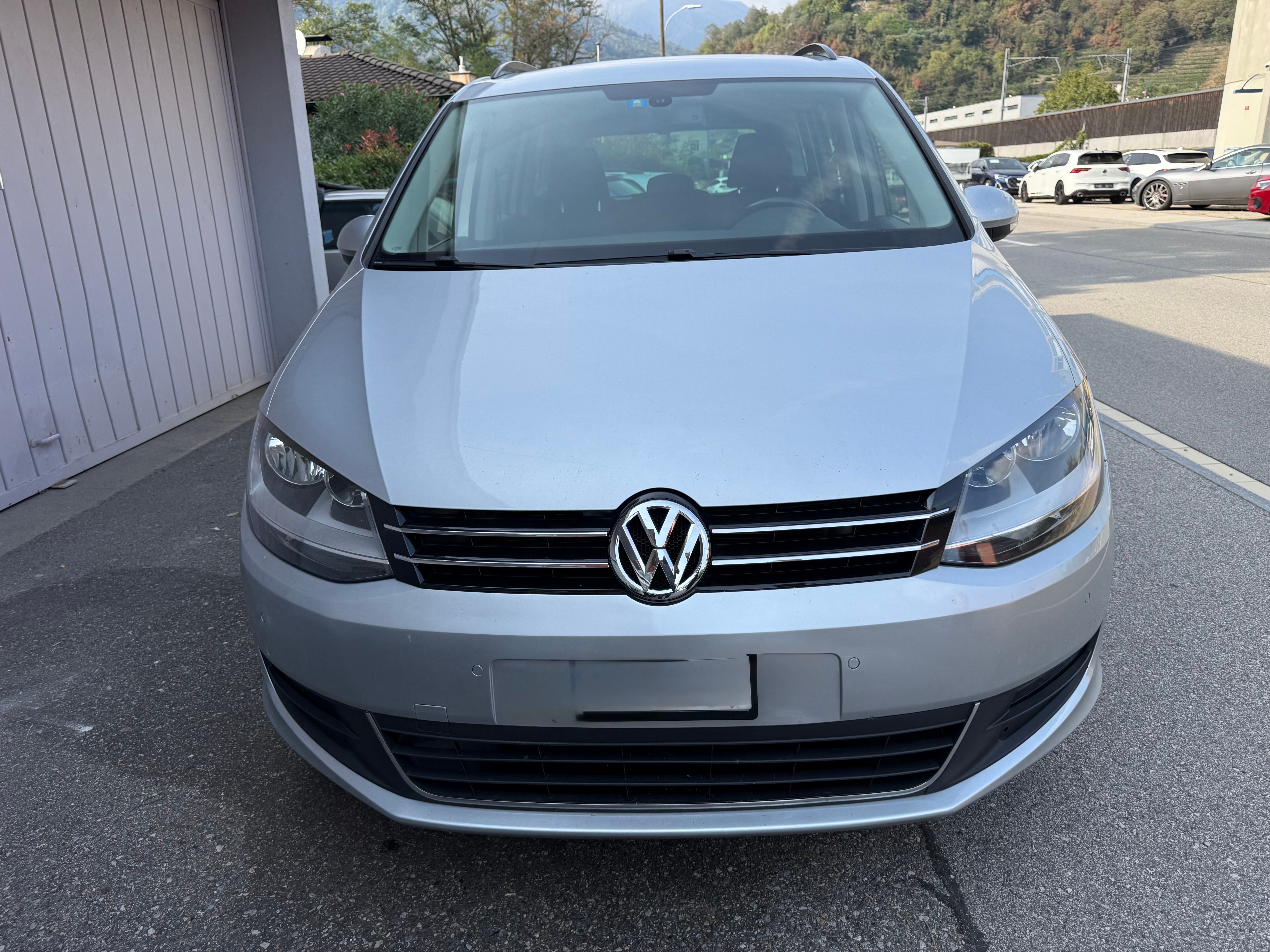 Car photo