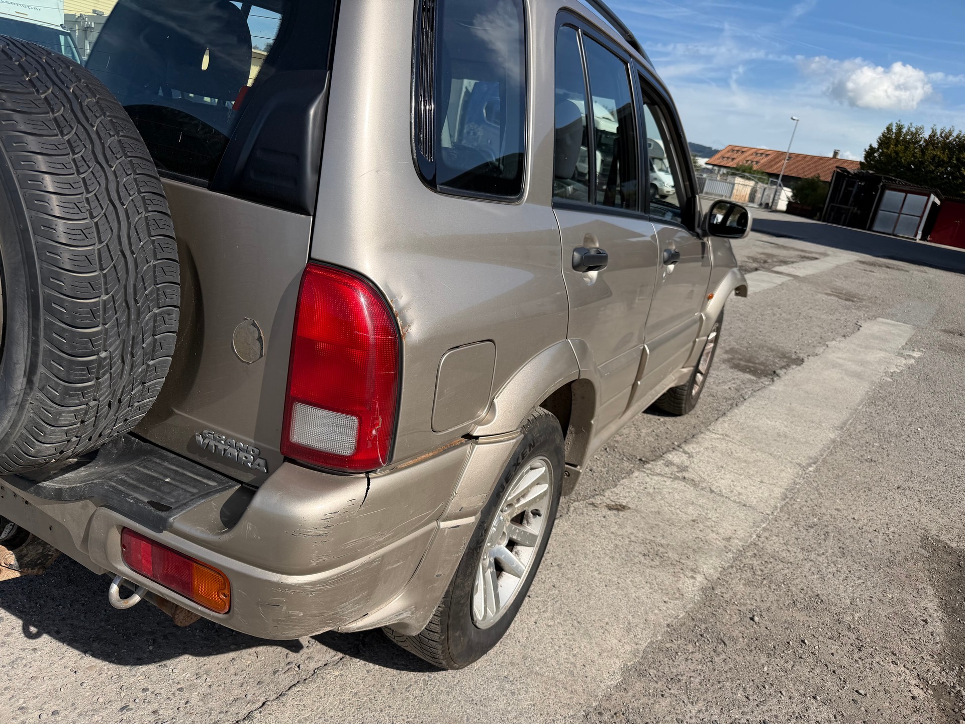 SUZUKI Grand Vitara 2.0 16V Top-image-14