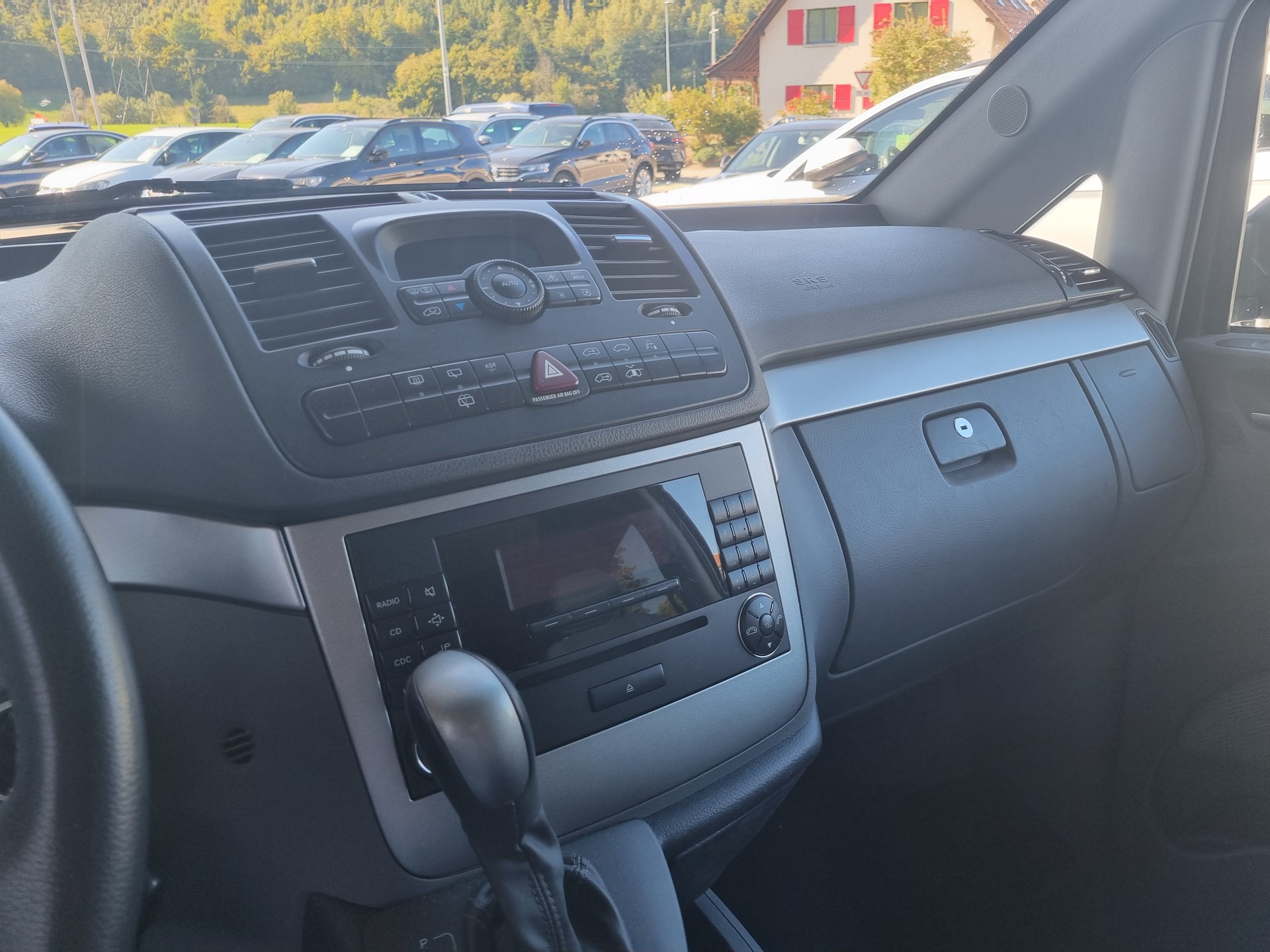 MERCEDES-BENZ Viano 3.0 CDI Trend L Family Automat-image-14