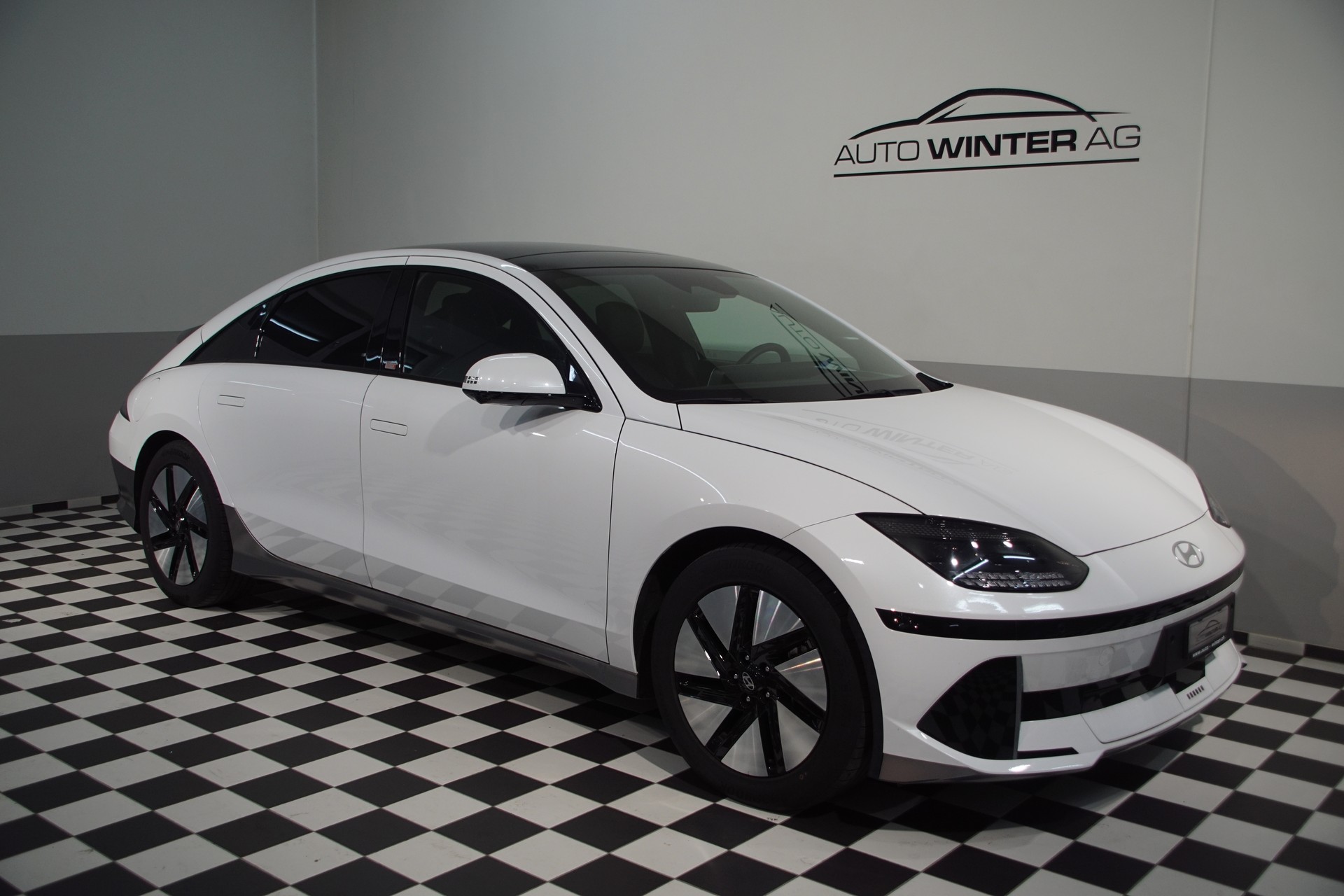 HYUNDAI Ioniq 6 77kWh Launch Edition 4WD ++swiss-edition++-image-3