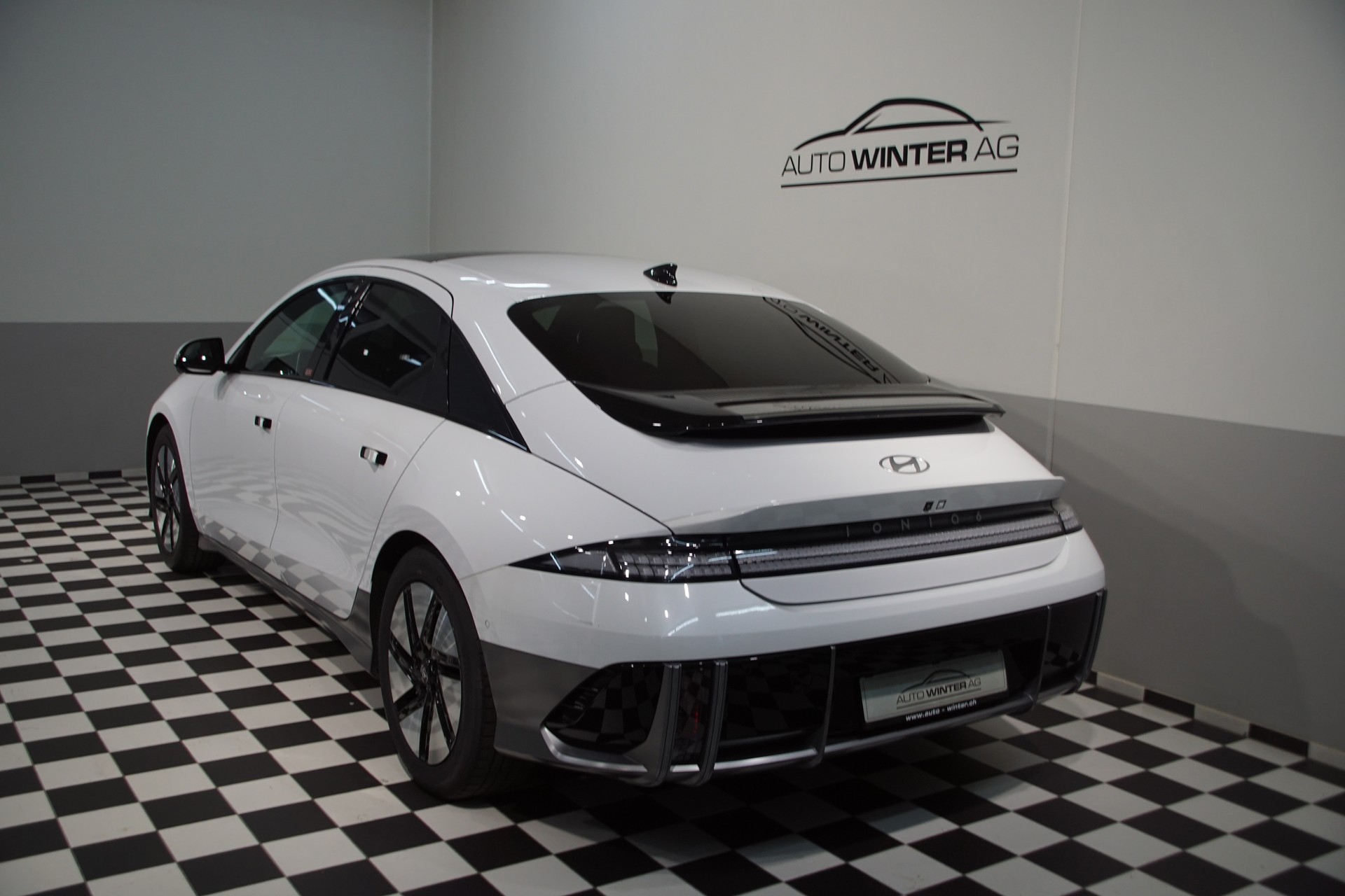 HYUNDAI Ioniq 6 77kWh Launch Edition 4WD ++swiss-edition++-image-9