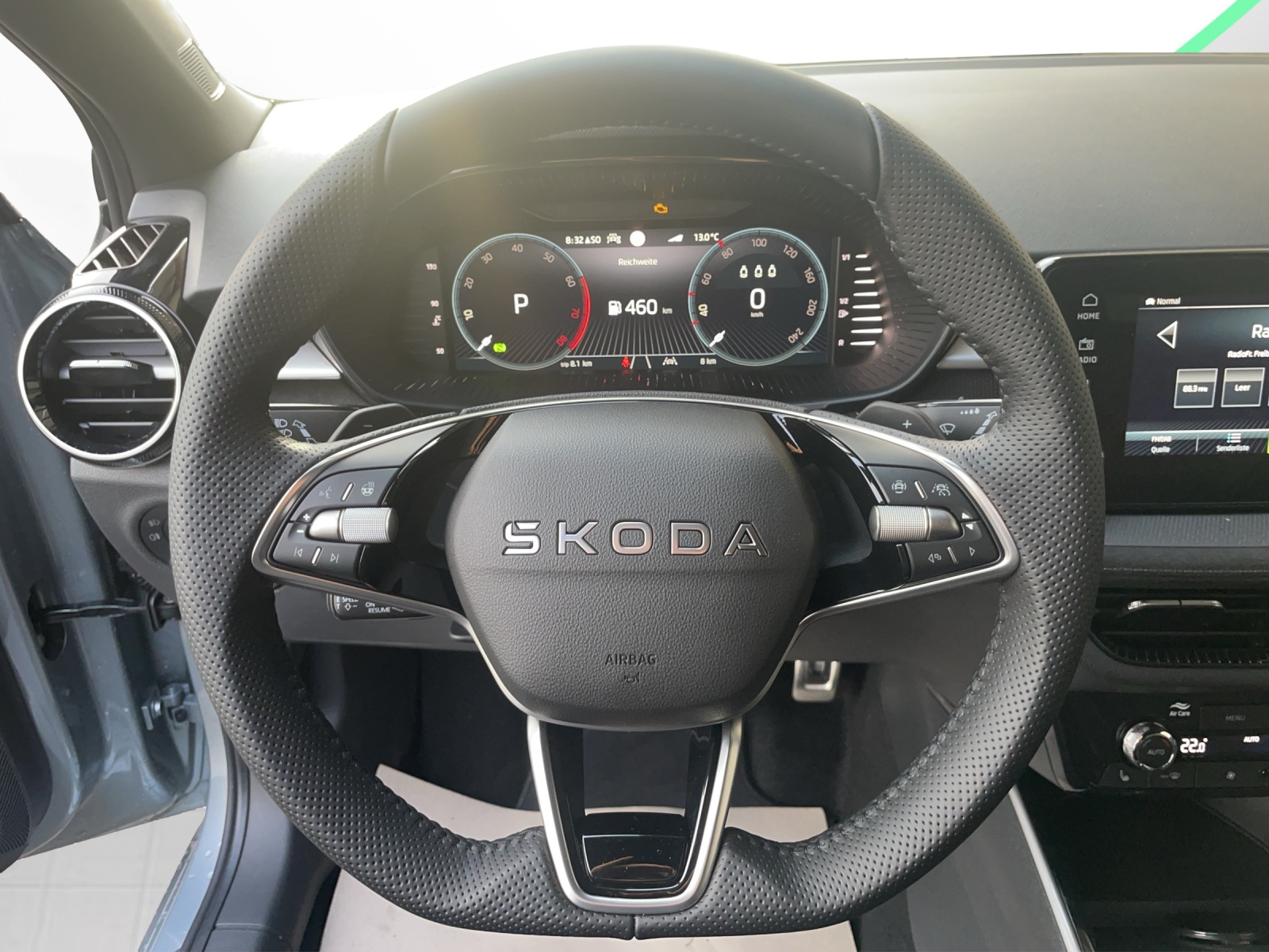 SKODA Fabia 1.0 TSI Dynamic DSG-image-7