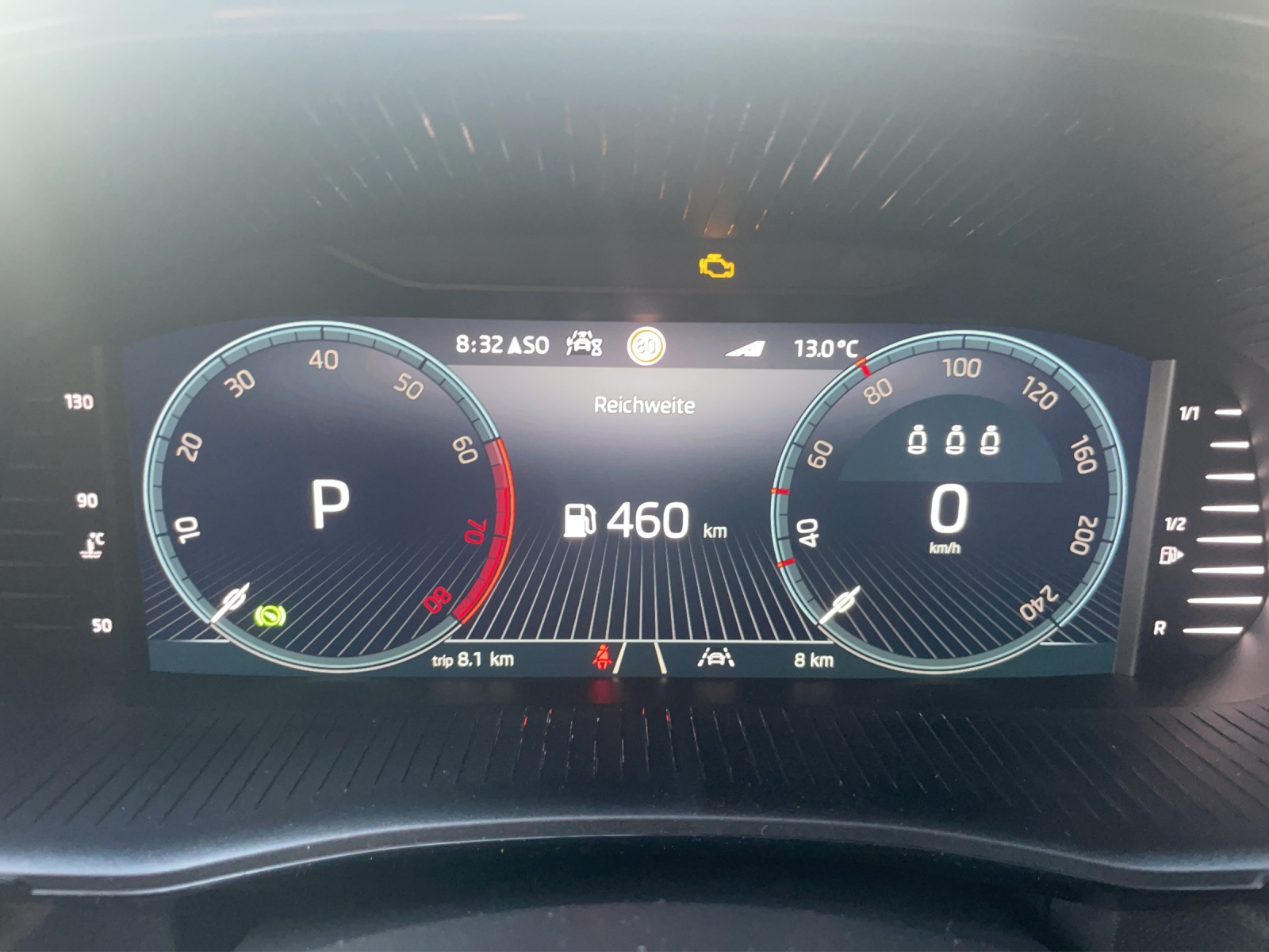 SKODA Fabia 1.0 TSI Dynamic DSG-image-8