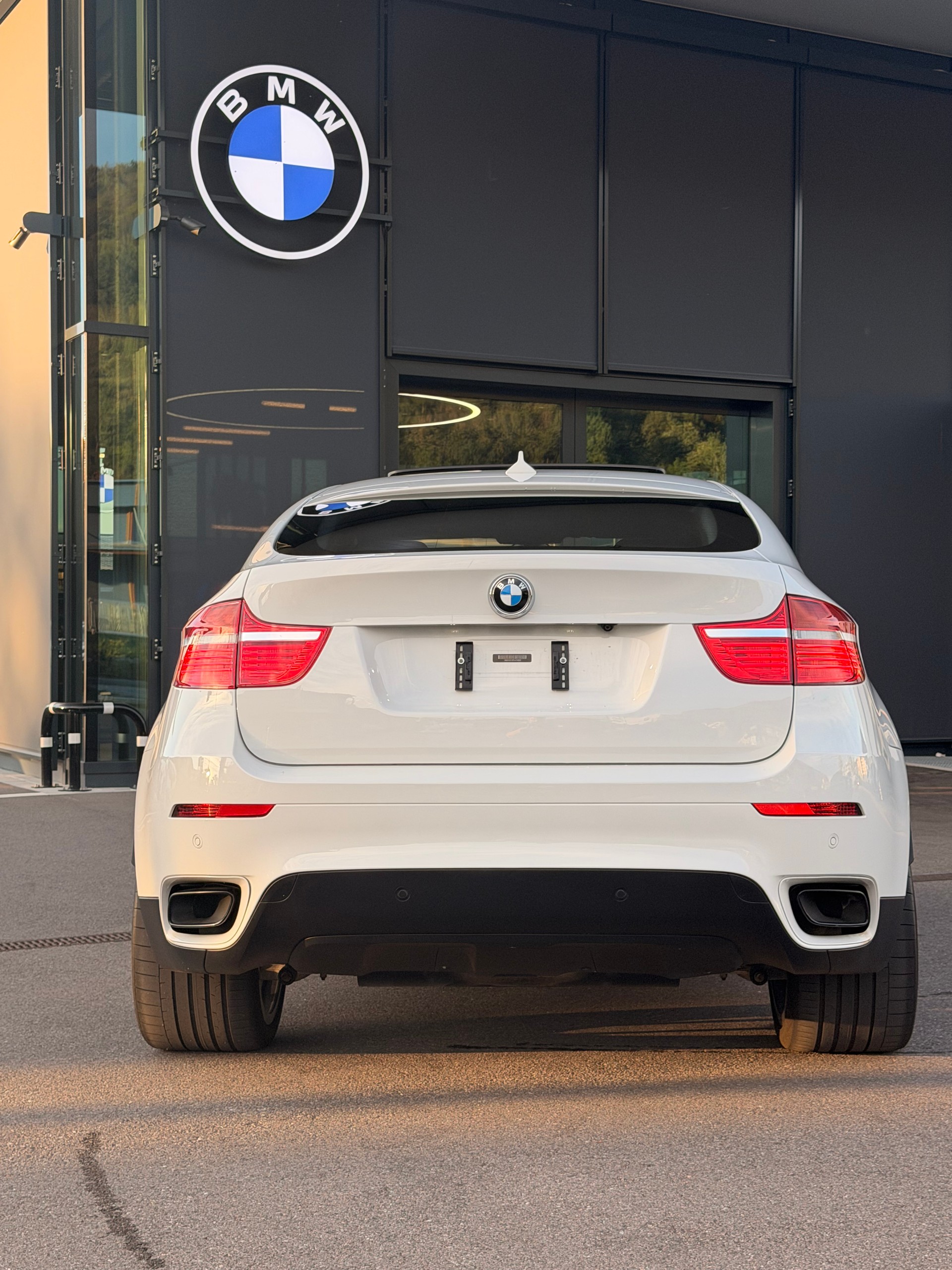 BMW 40d xDrive-image-3