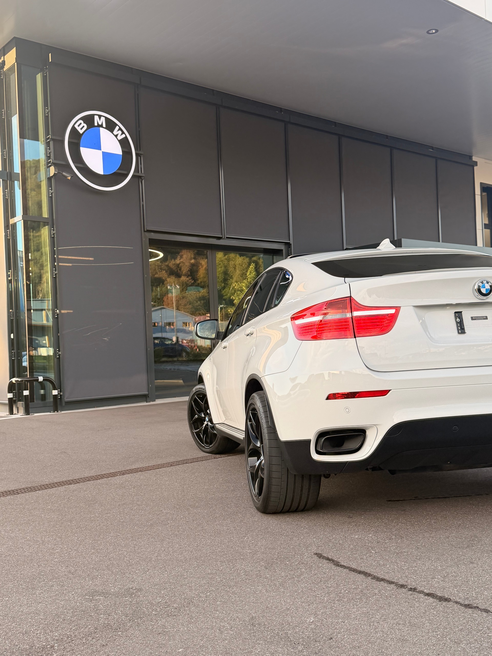 BMW 40d xDrive-image-4