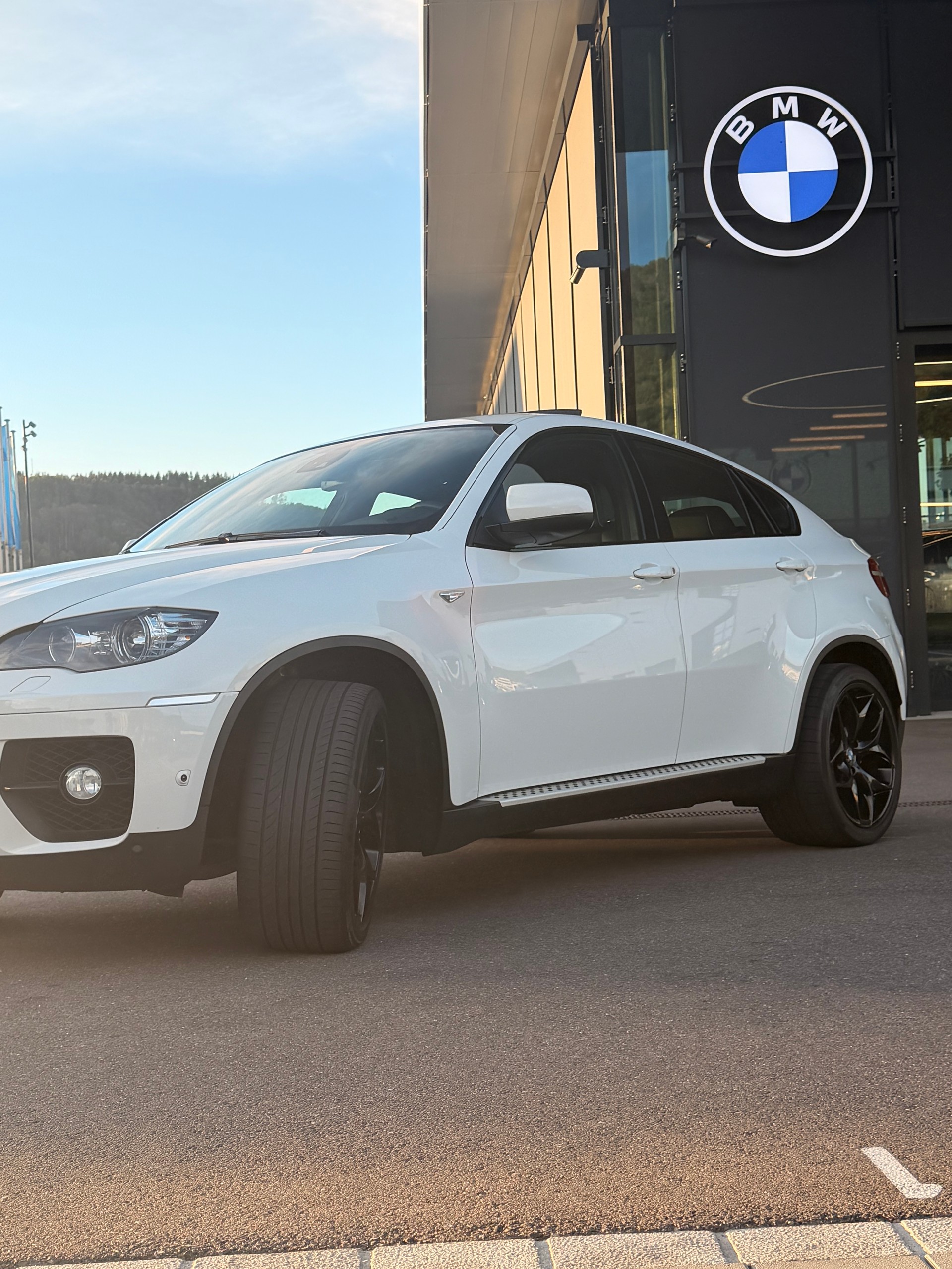 BMW 40d xDrive-image-1