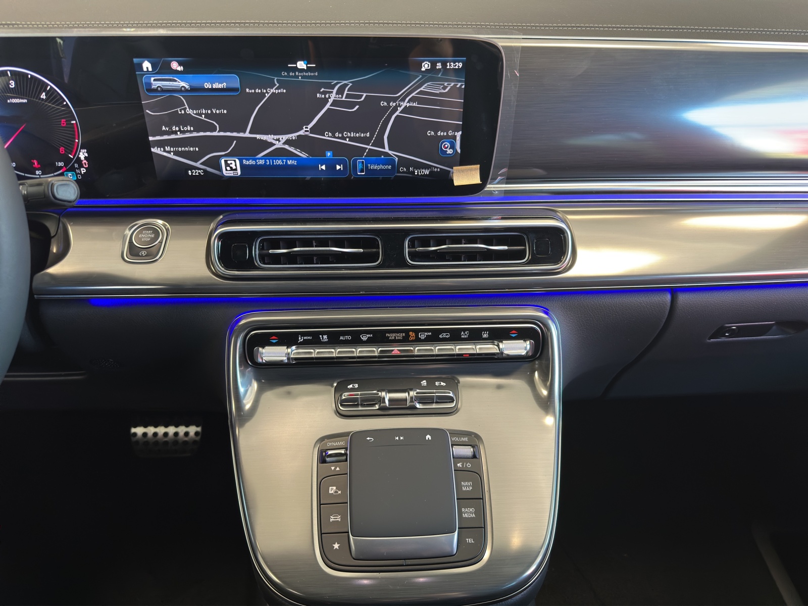 MERCEDES-BENZ V 300 d Exclusive L SWISS EDITION 4MATIC-image-12