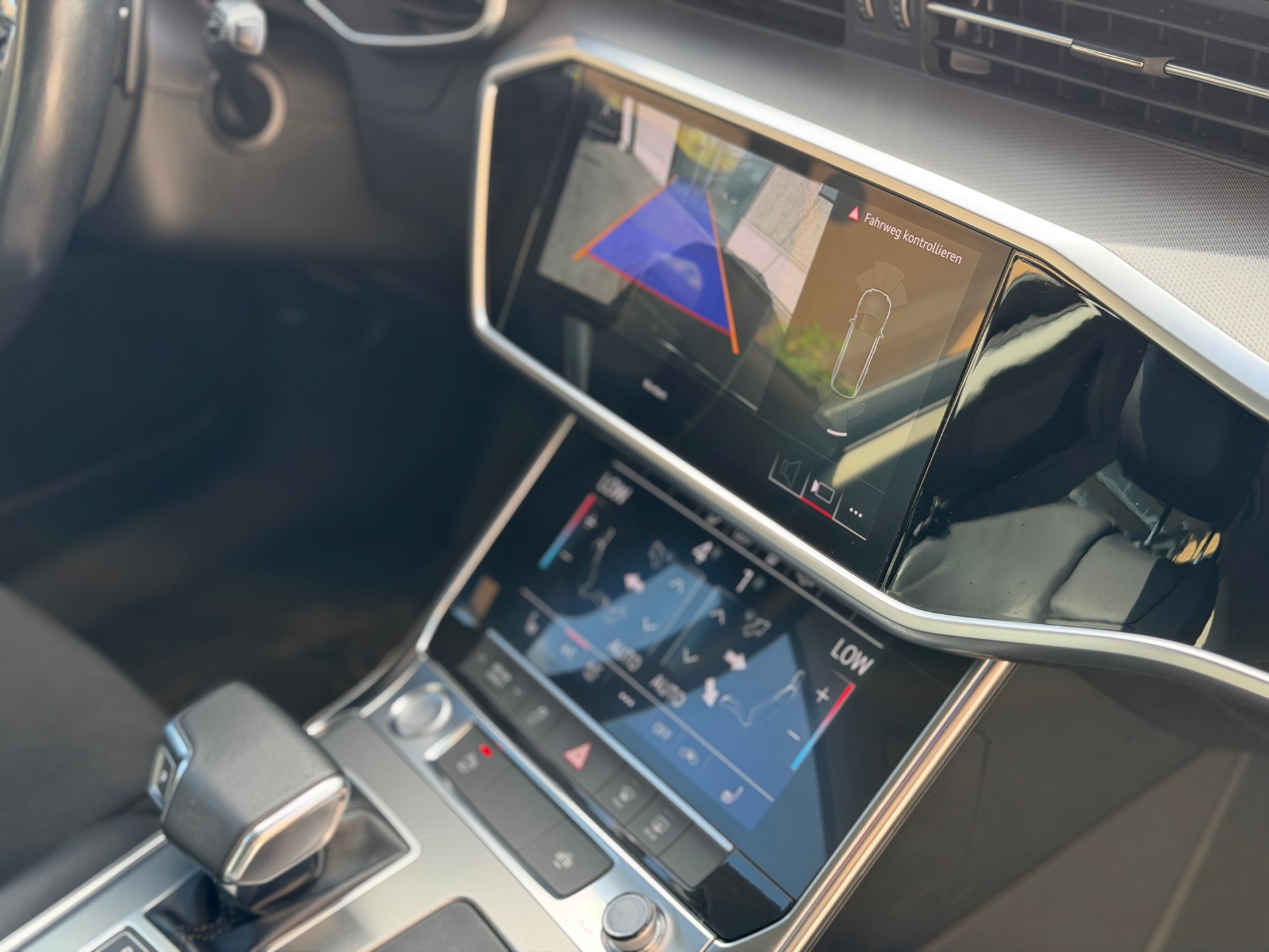 AUDI A6 Avant 40 TDI Sport S-tronic-image-31