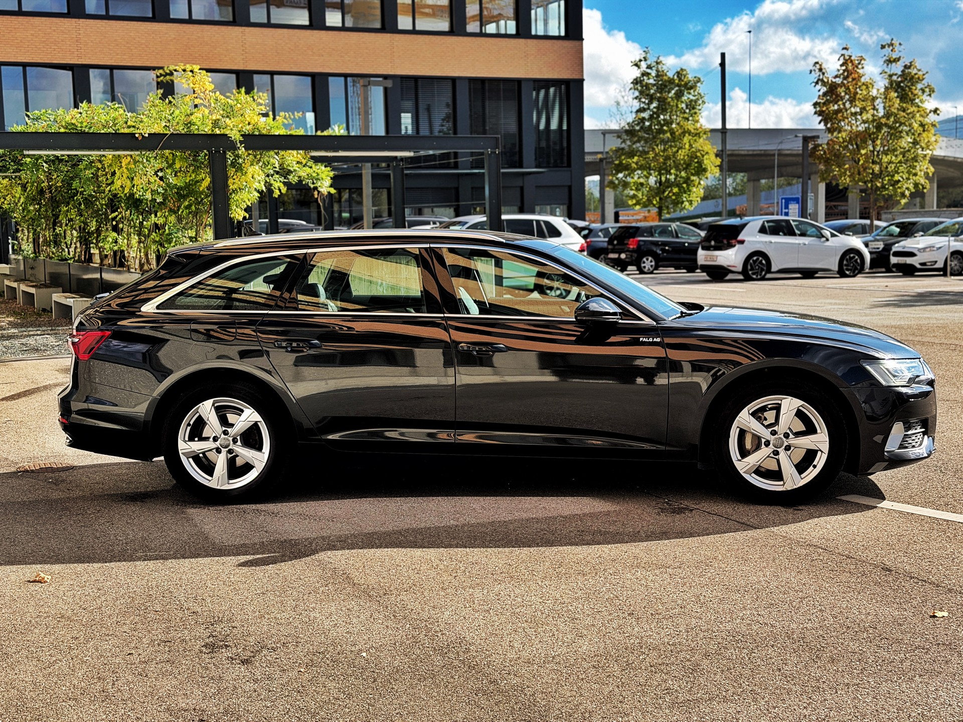 AUDI A6 Avant 40 TDI Sport S-tronic-image-2
