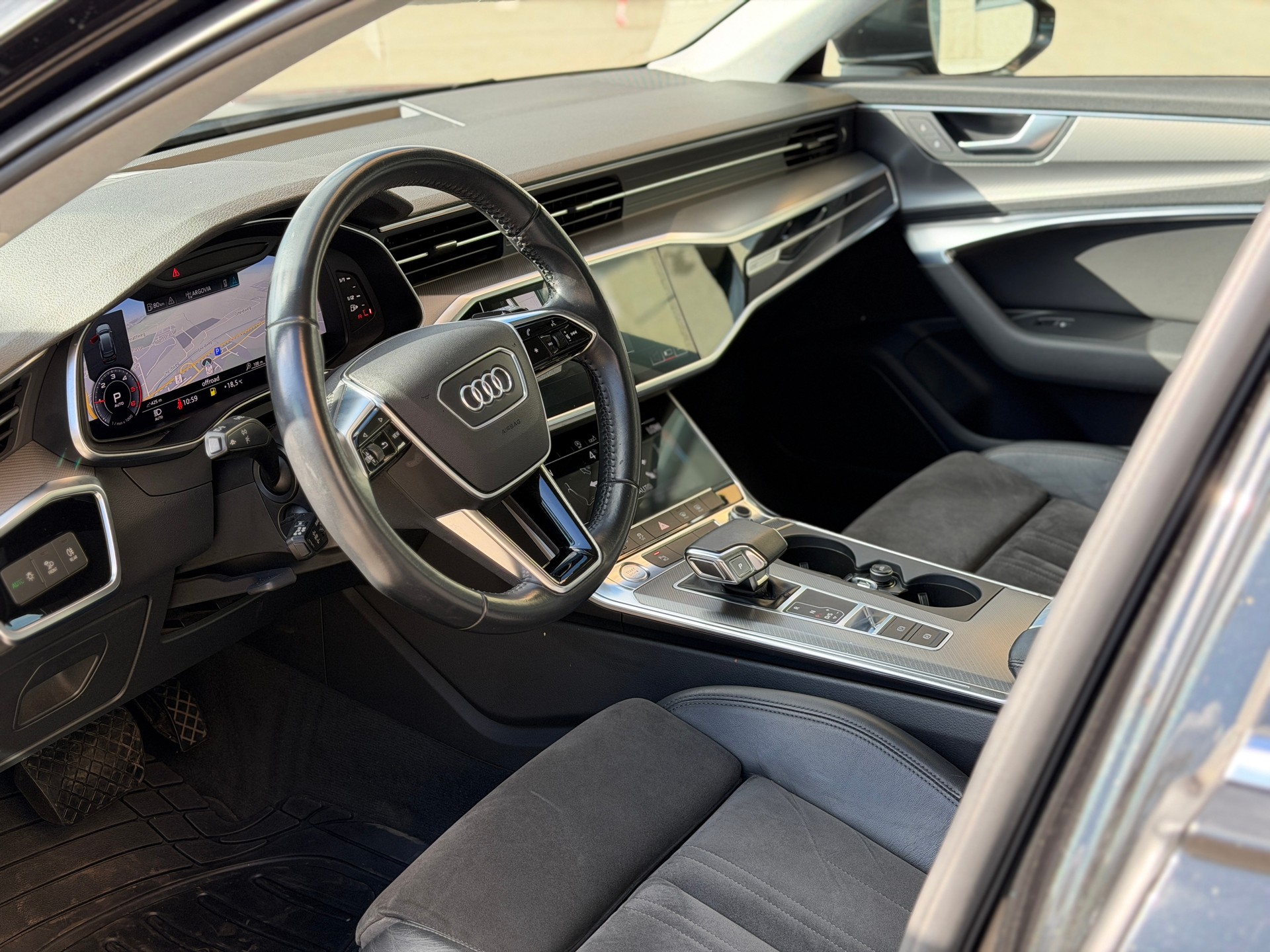 AUDI A6 Avant 40 TDI Sport S-tronic-image-12
