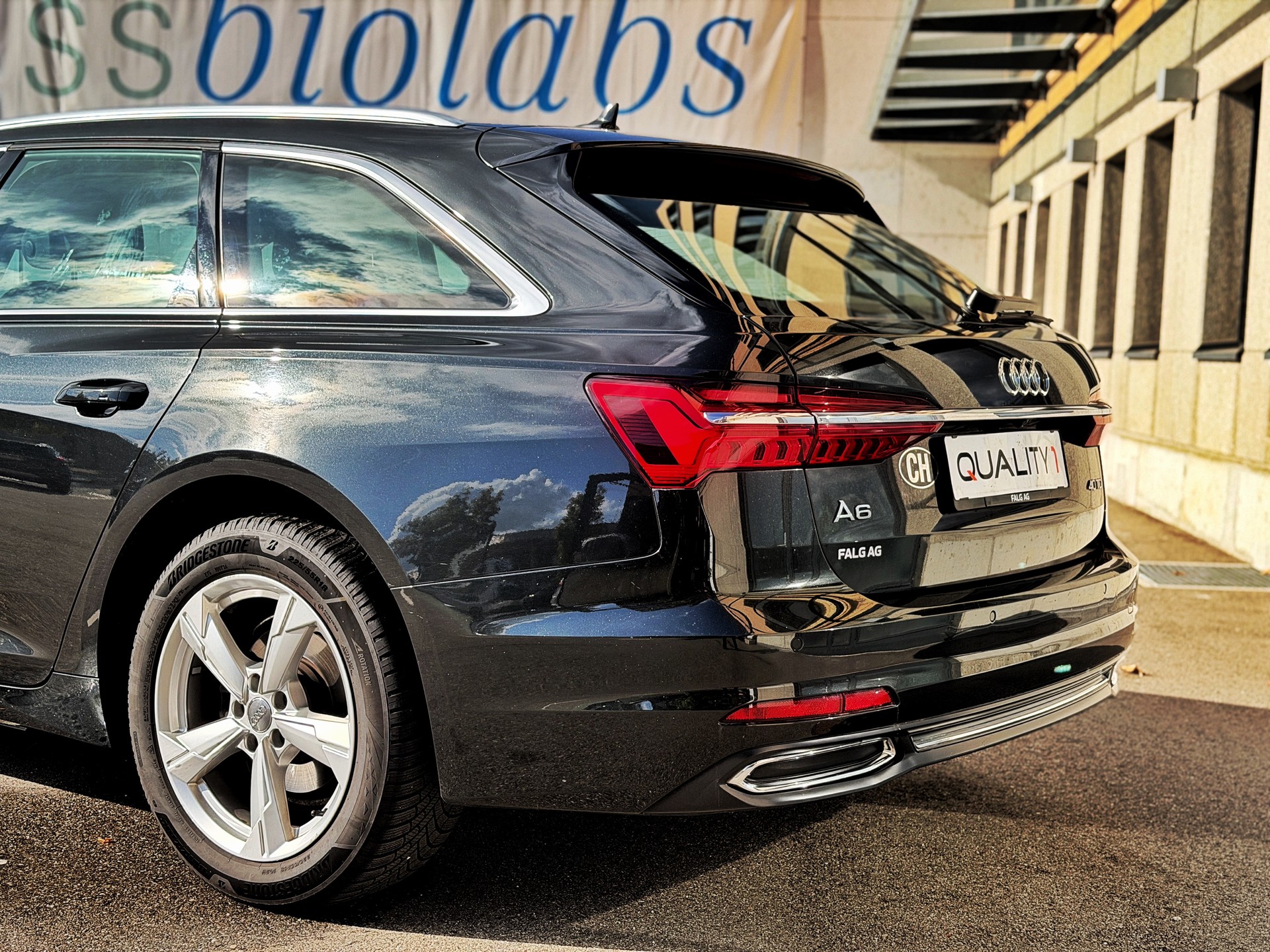 AUDI A6 Avant 40 TDI Sport S-tronic-image-13