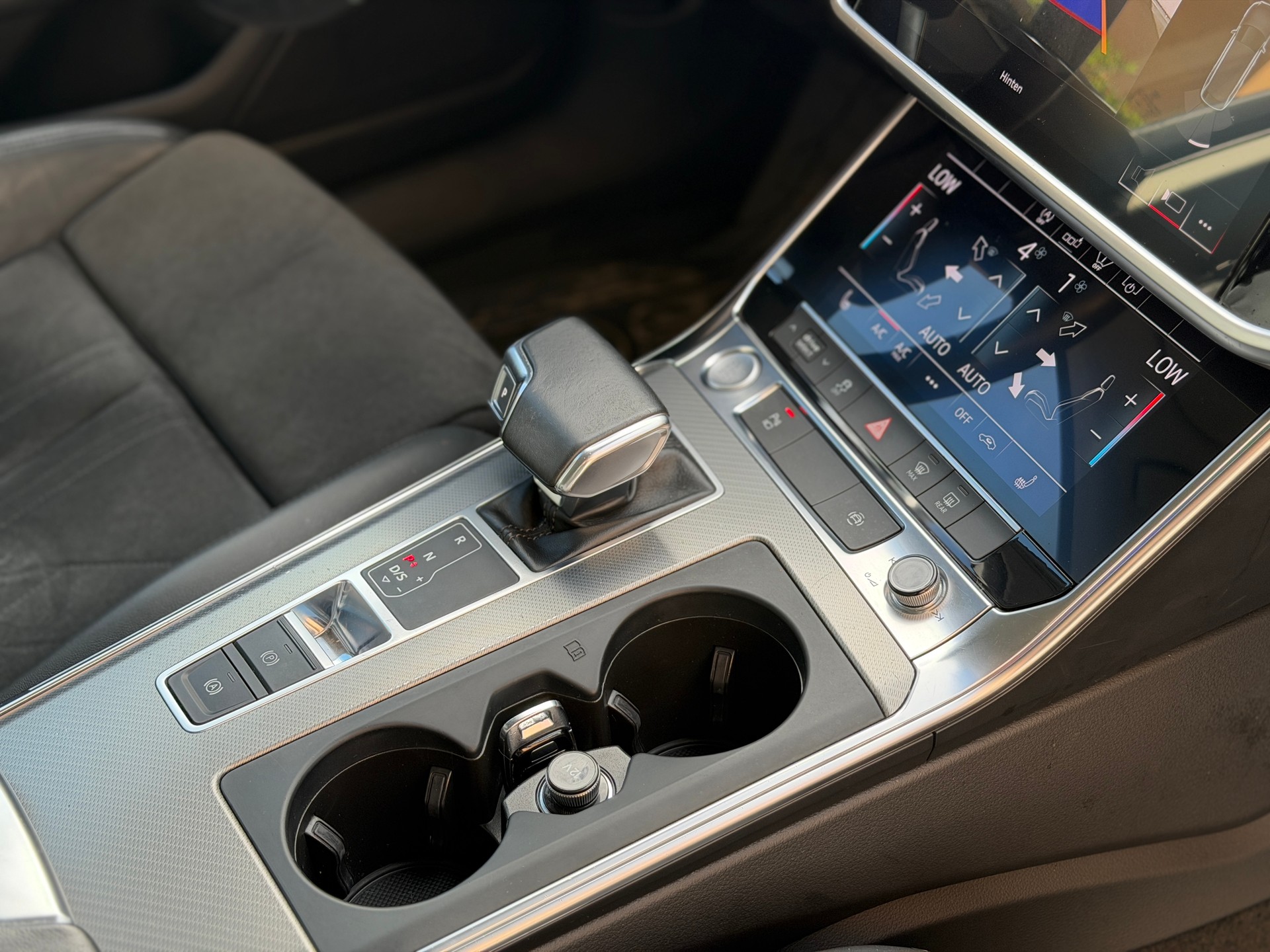 AUDI A6 Avant 40 TDI Sport S-tronic-image-30