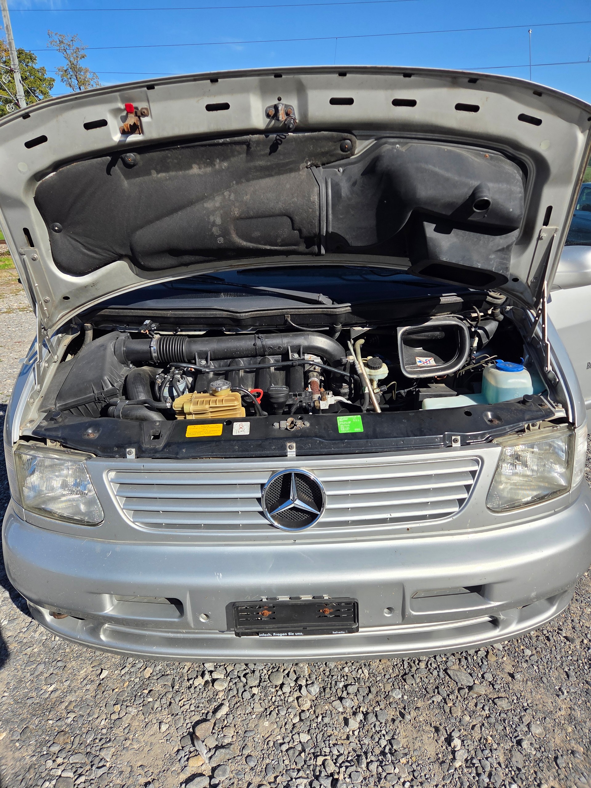 MERCEDES-BENZ V 220 CDI Trend-image-9