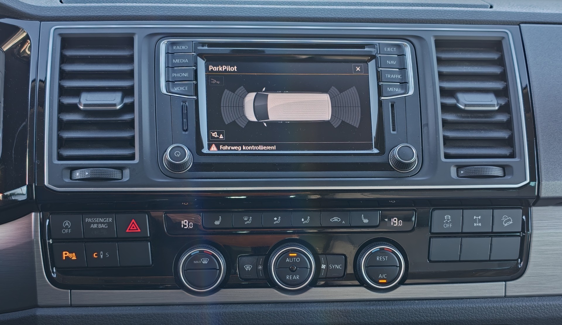 VW 2.0 TDI 204 Ocean GREY DSG 4Motion-image-7