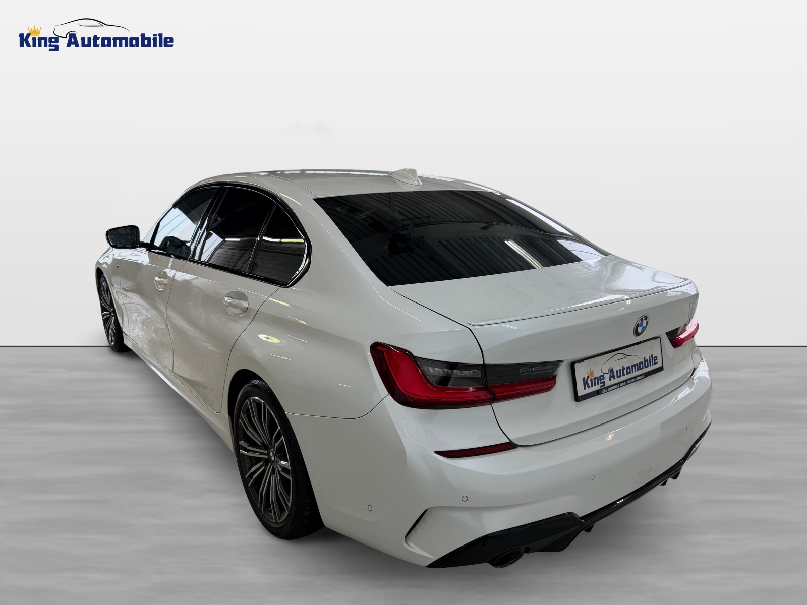 BMW 320d M Sport Steptronic | CH-Auto | Frisch MFK | M-Sportpaket | BMW Live Cockpit-image-4