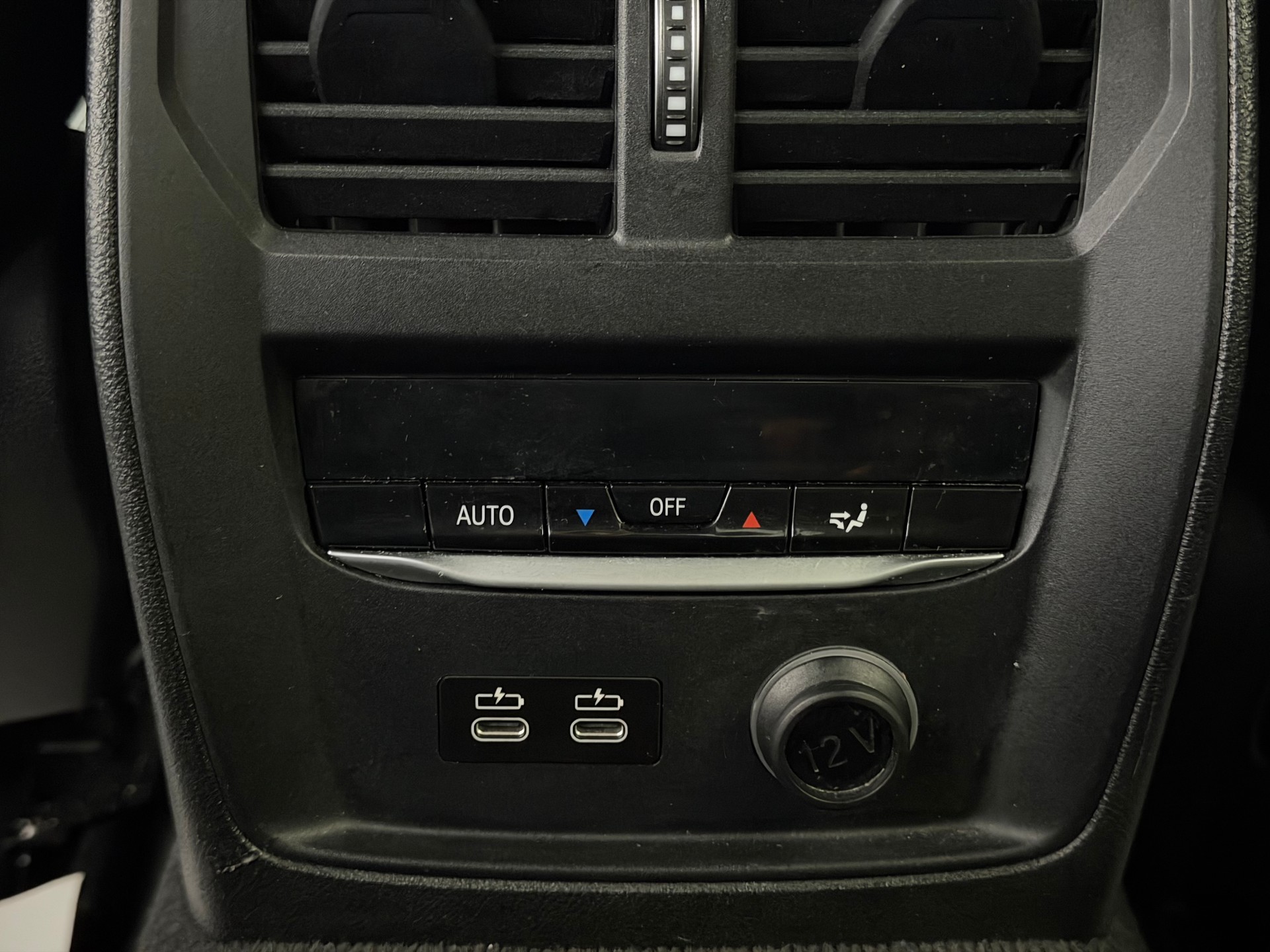 BMW 320d M Sport Steptronic | CH-Auto | Frisch MFK | M-Sportpaket | BMW Live Cockpit-image-12
