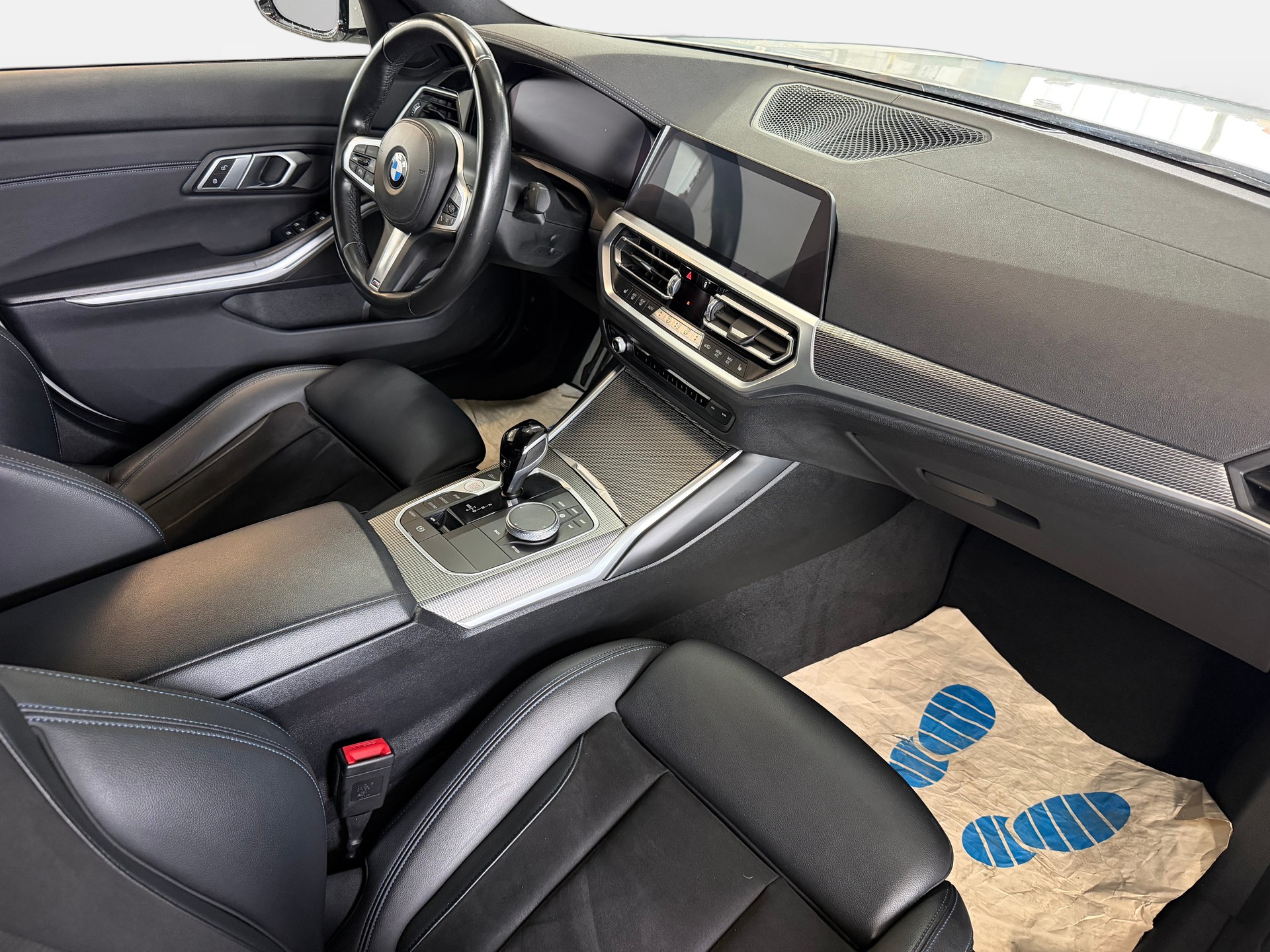 BMW 320d M Sport Steptronic | CH-Auto | Frisch MFK | M-Sportpaket | BMW Live Cockpit-image-8